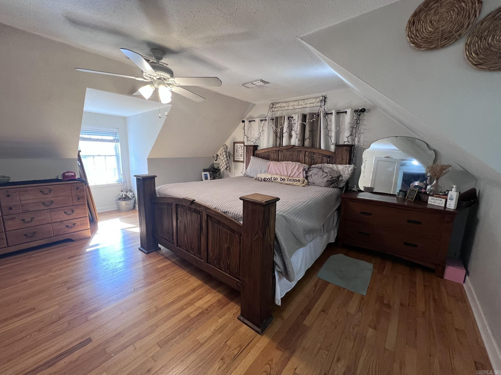 1405 Hickory Ave Mena, AR 71953