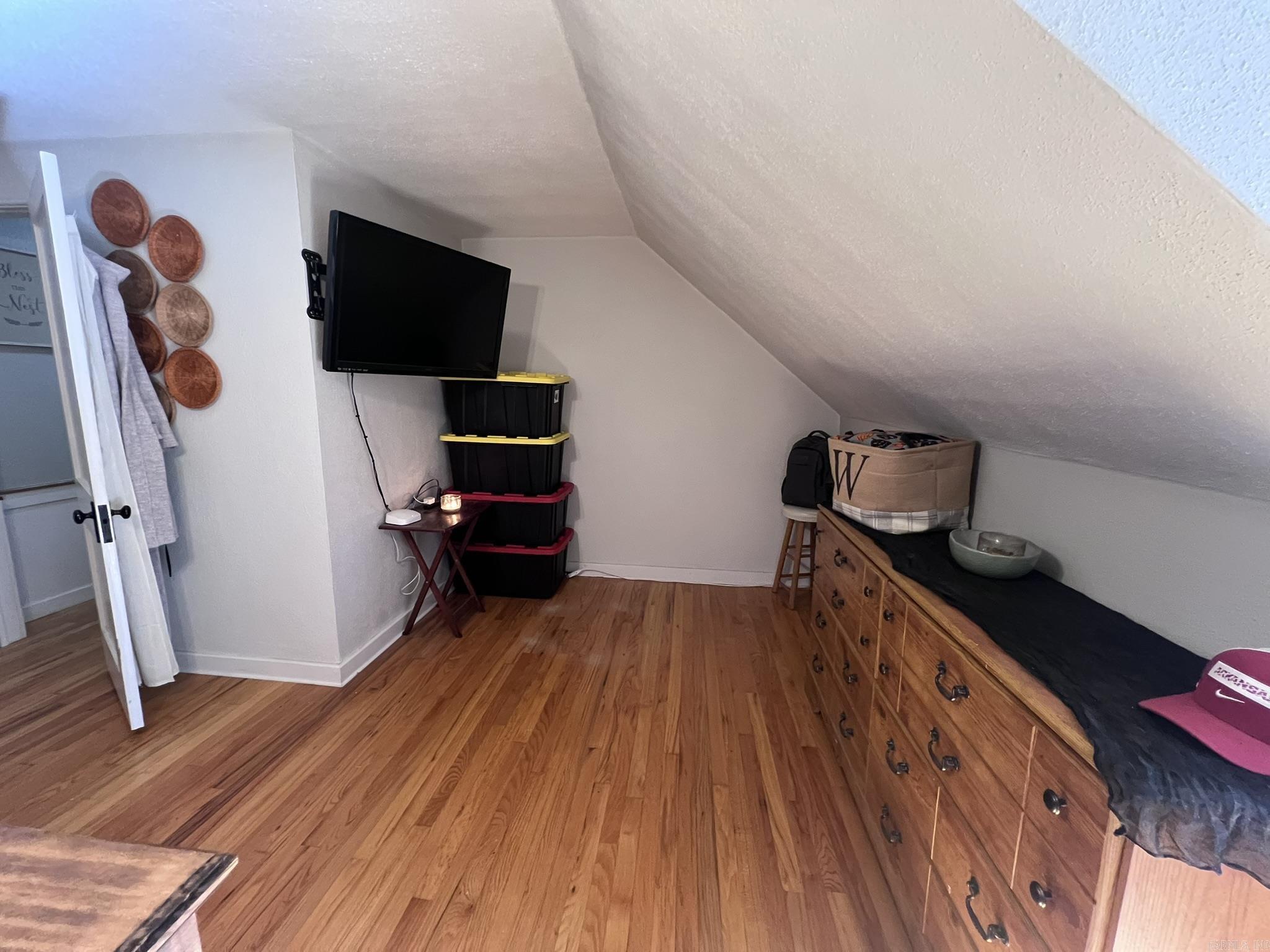 1405 Hickory Ave Mena, AR 71953