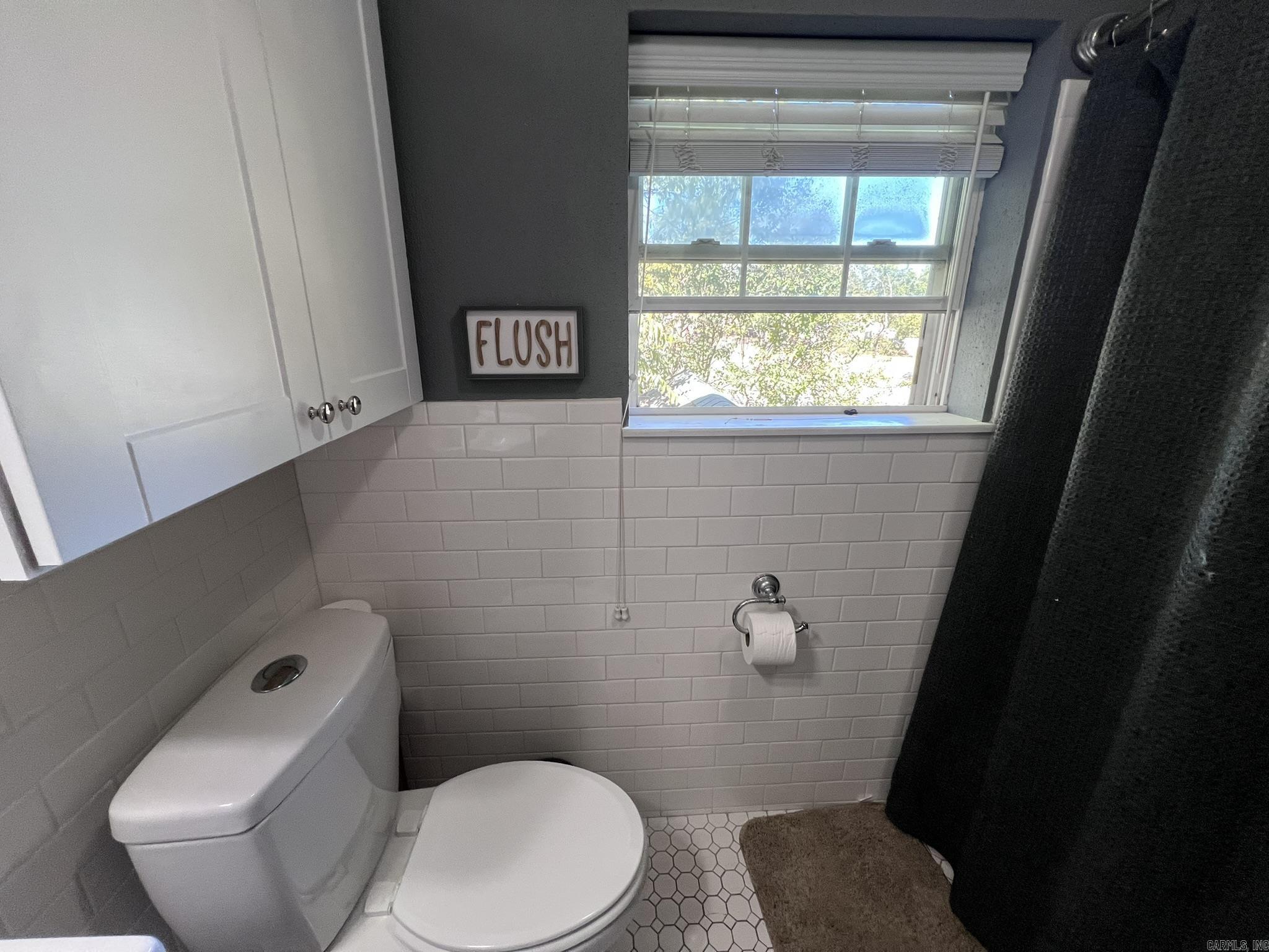 1405 Hickory Ave Mena, AR 71953