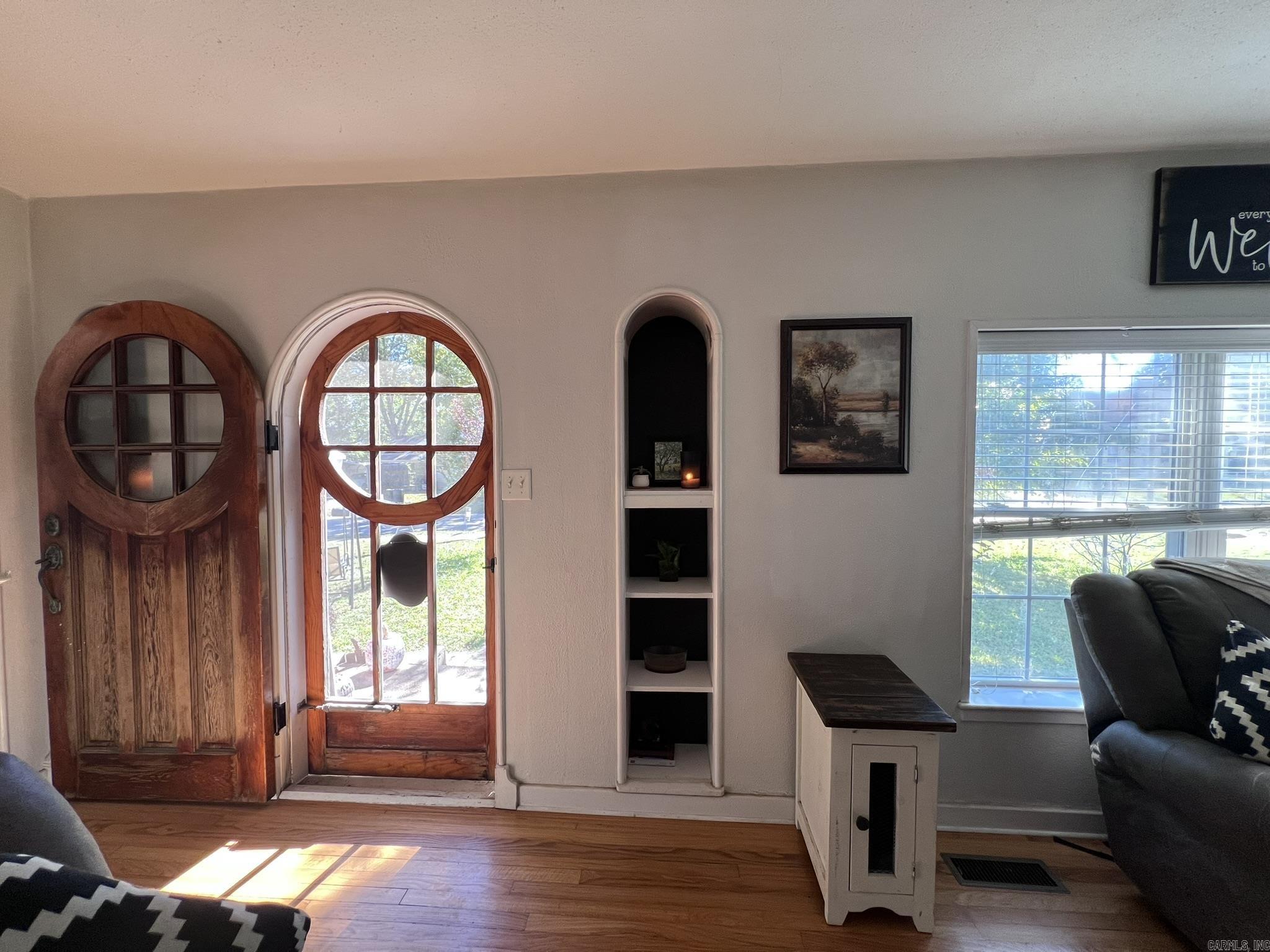 1405 Hickory Ave Mena, AR 71953