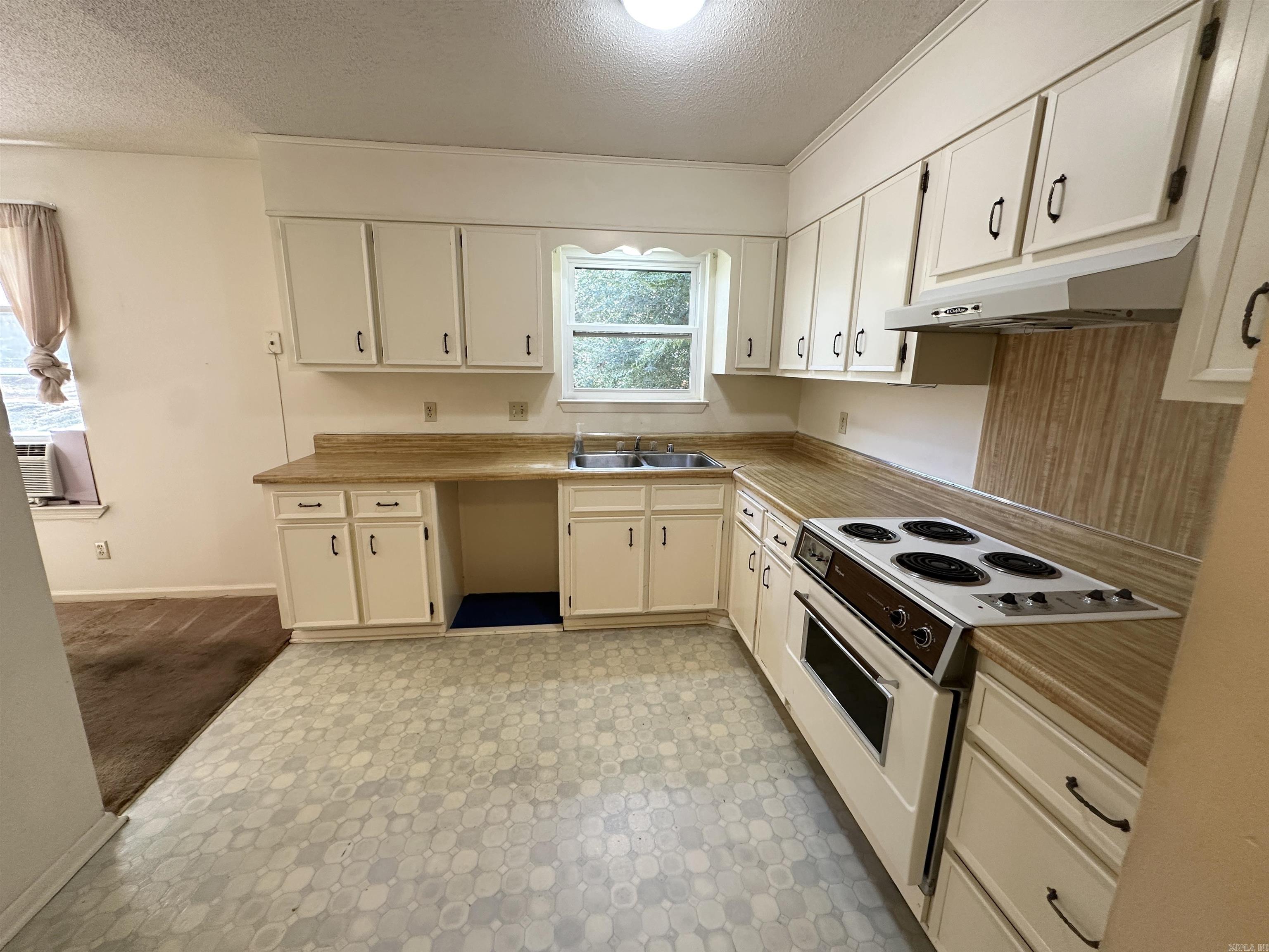 1904 Osceola  North Little Rock, AR