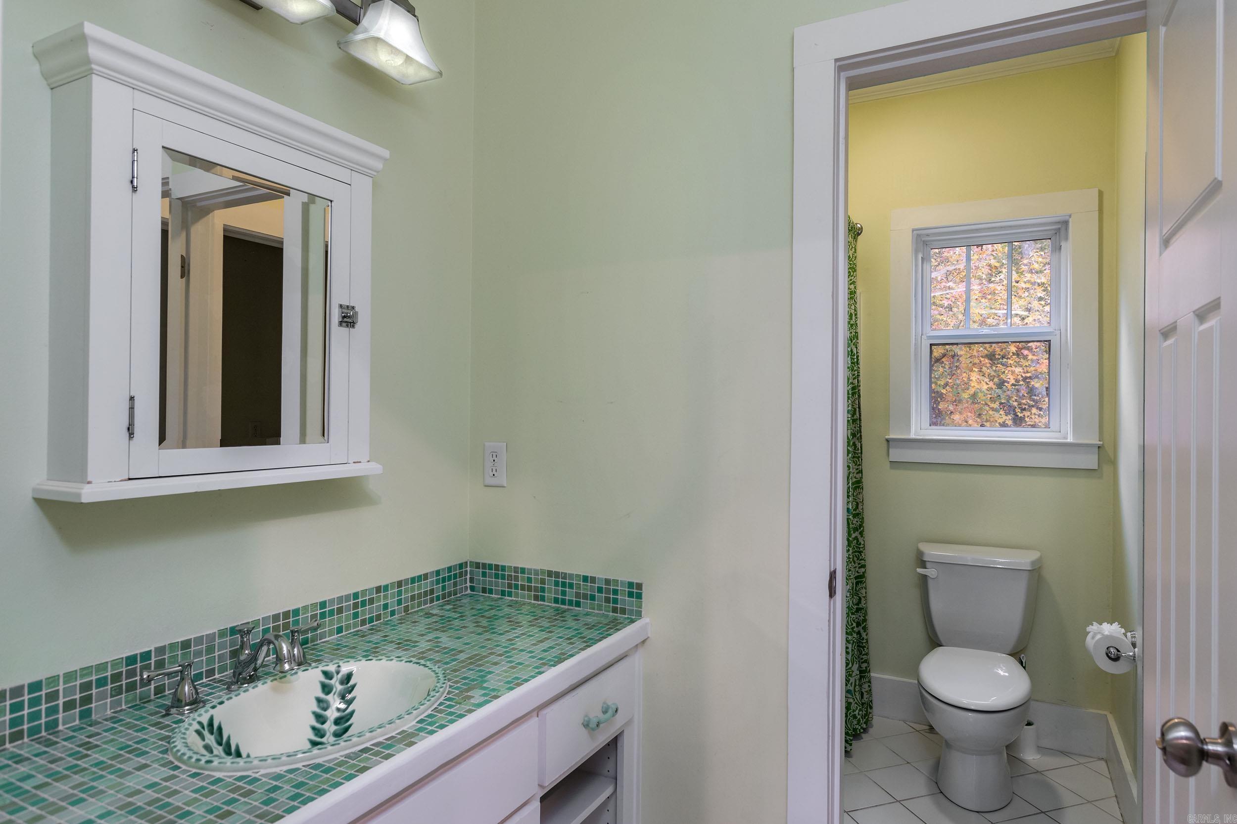 54 Commentry Dr  Little Rock, AR