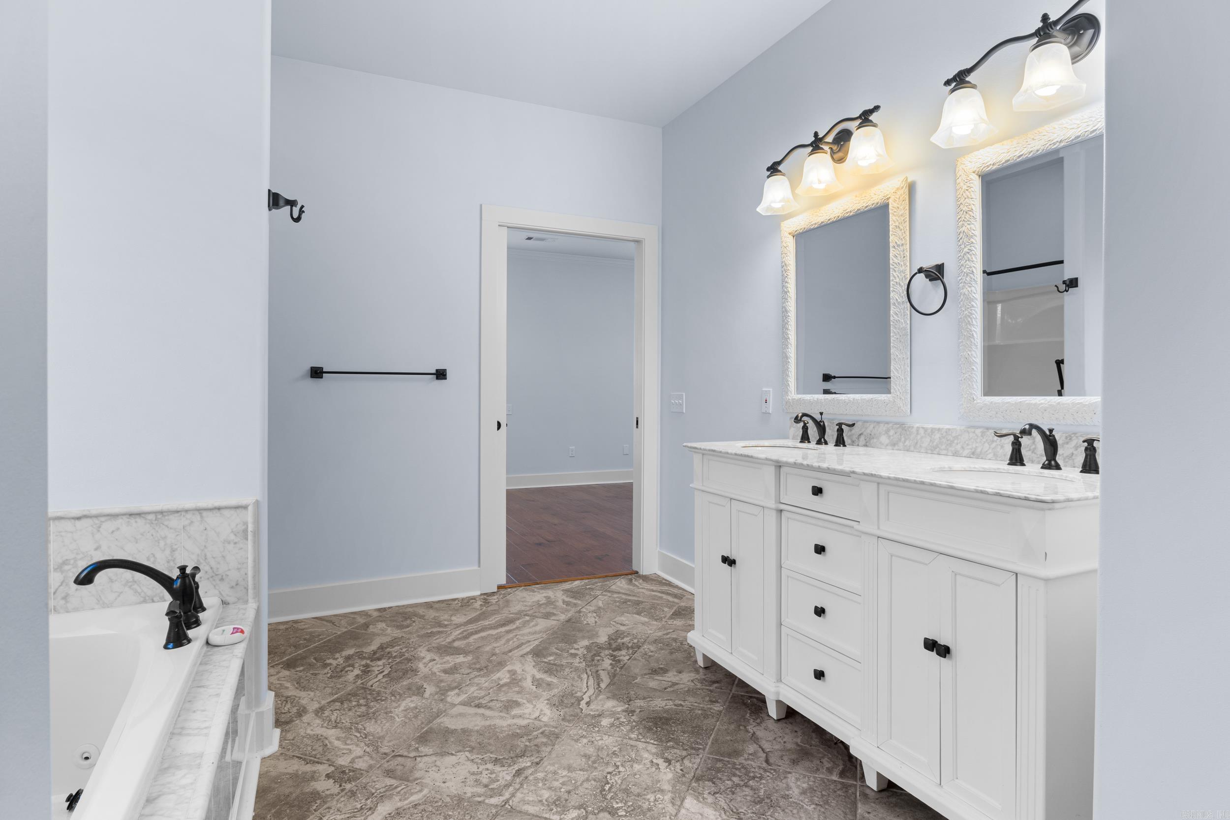 2700 Stonebrook Cove Conway, AR 72034