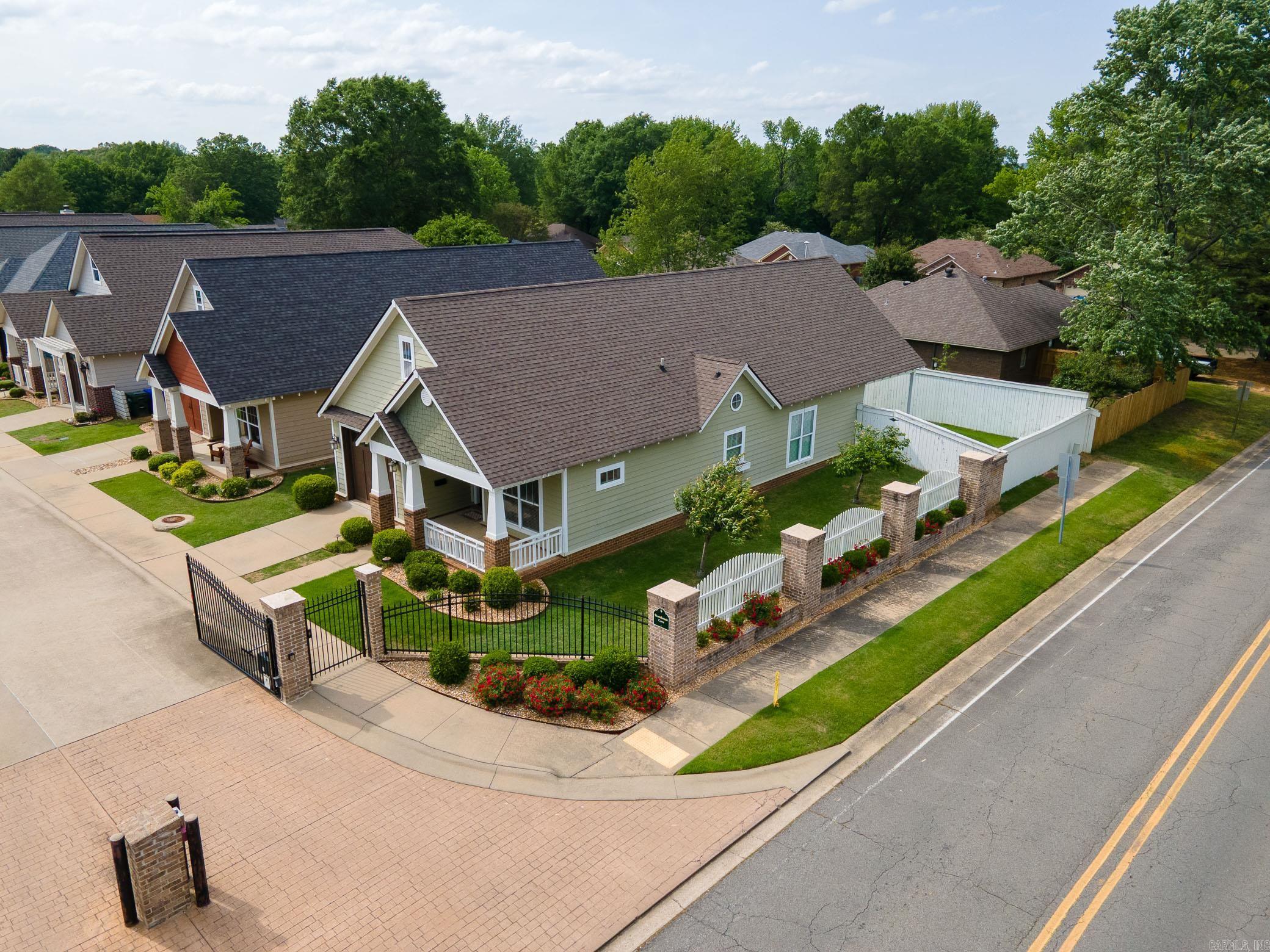 2700 Stonebrook Cove Conway, AR 72034