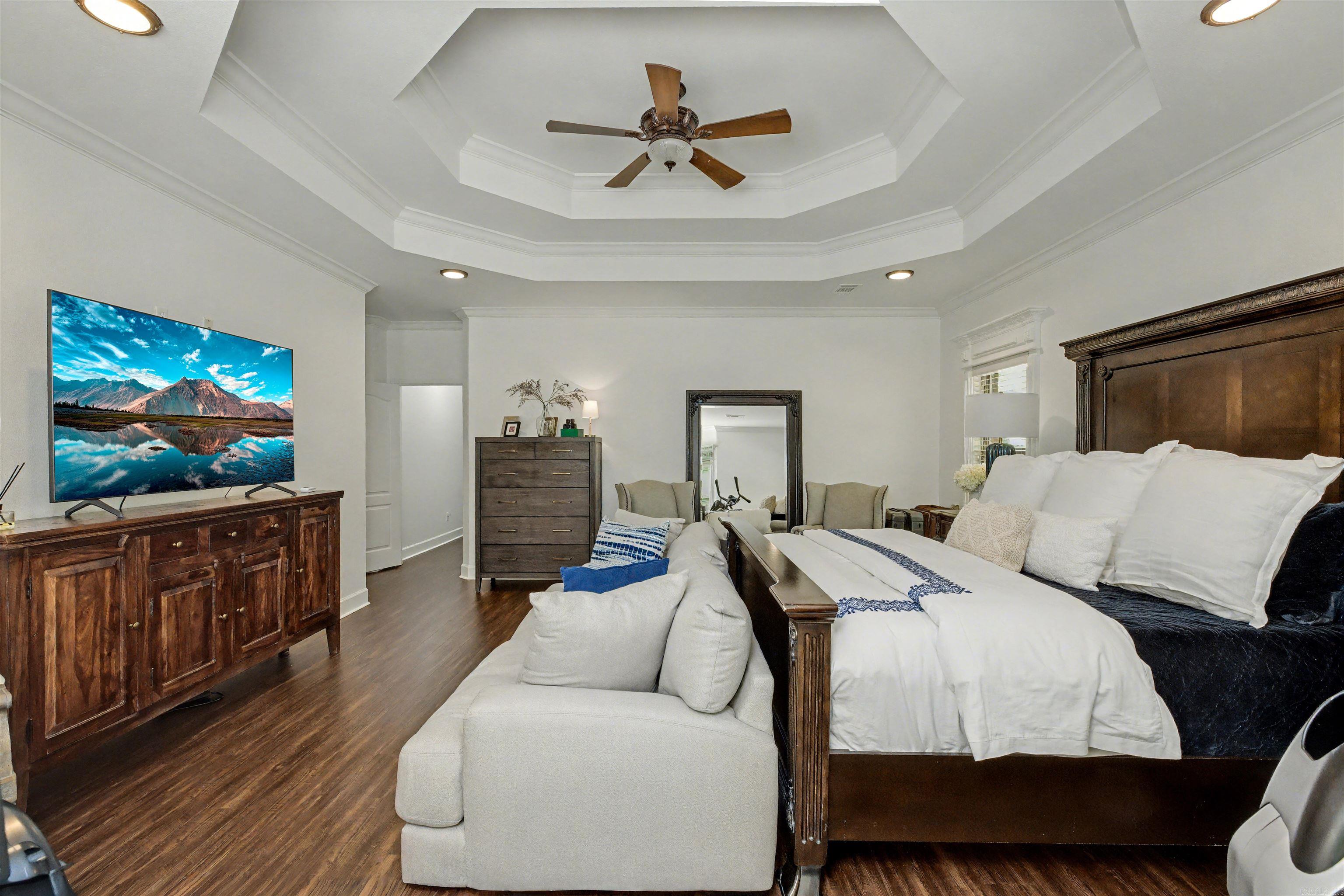 13211 DOLLARWAY RD White Hall, AR 71602