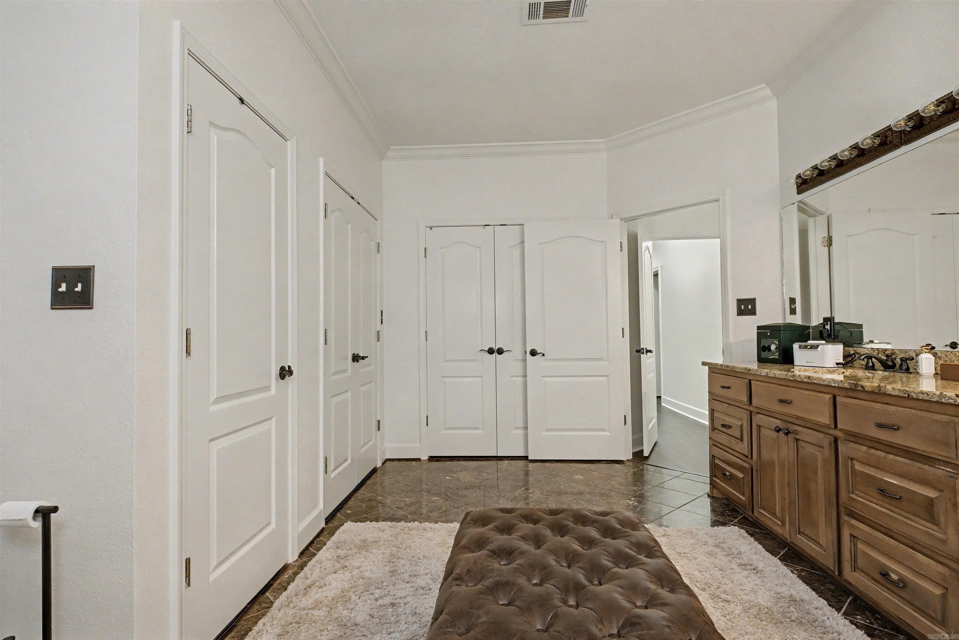 13211 DOLLARWAY RD White Hall, AR 71602