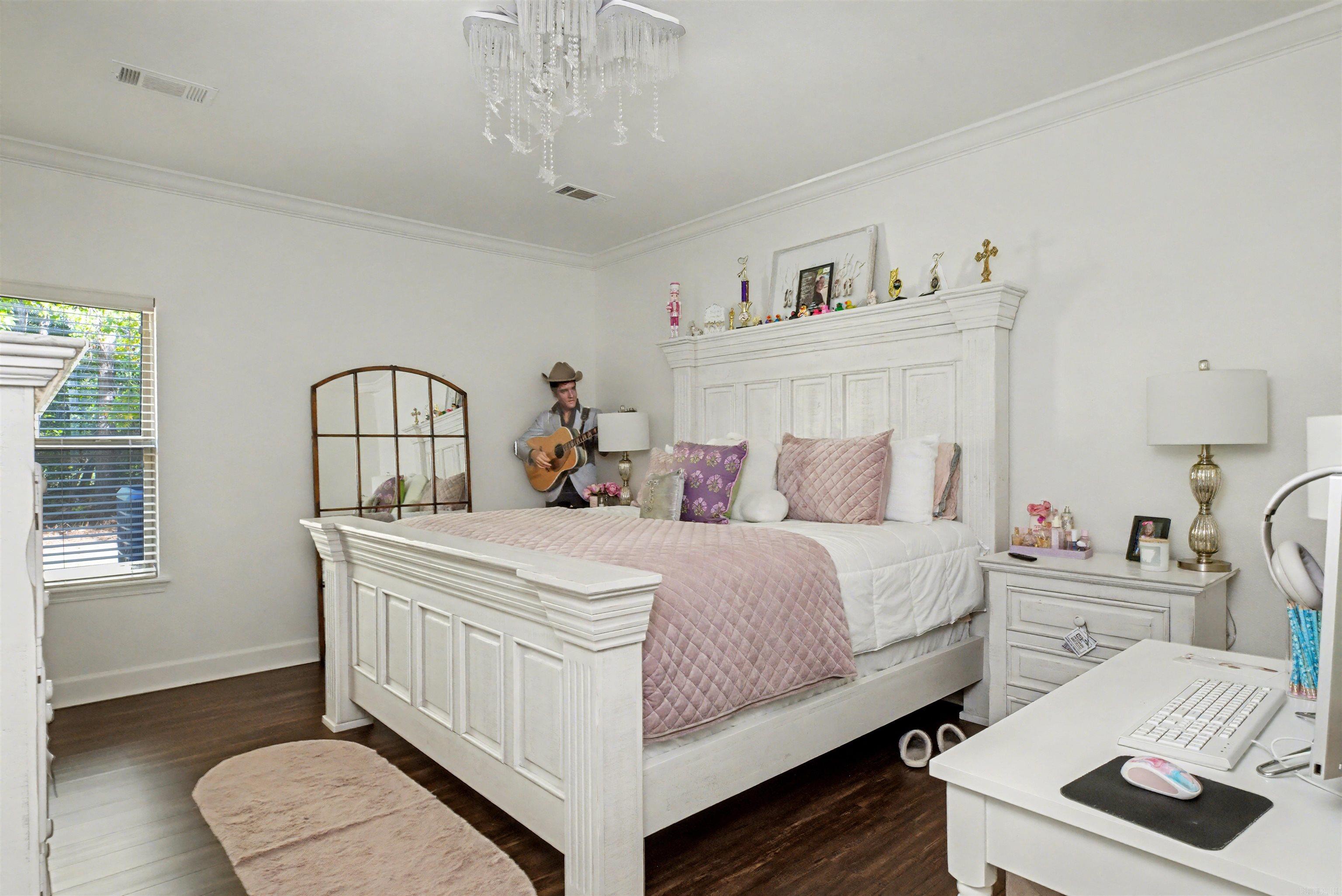 13211 DOLLARWAY RD White Hall, AR 71602