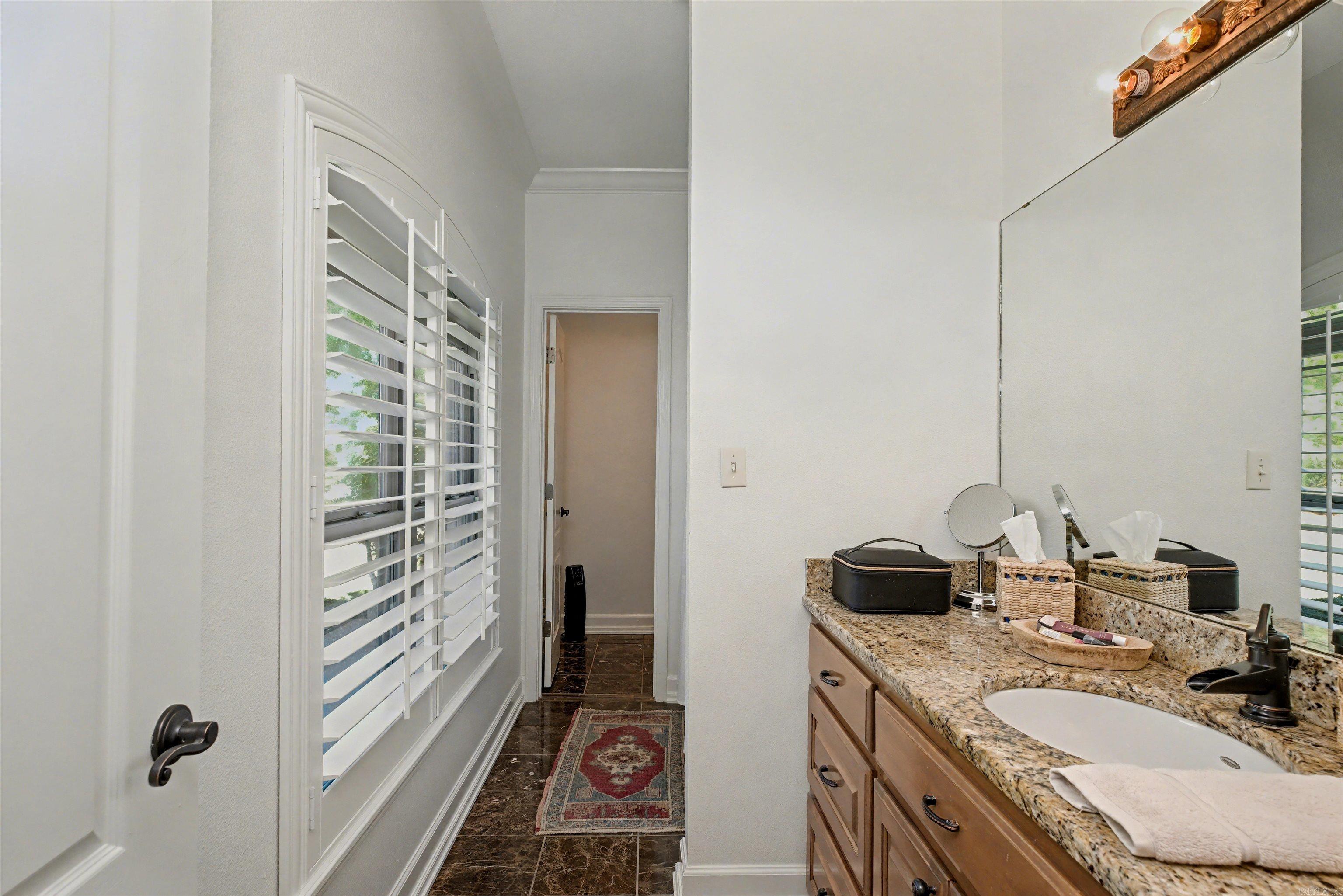 13211 DOLLARWAY RD White Hall, AR 71602