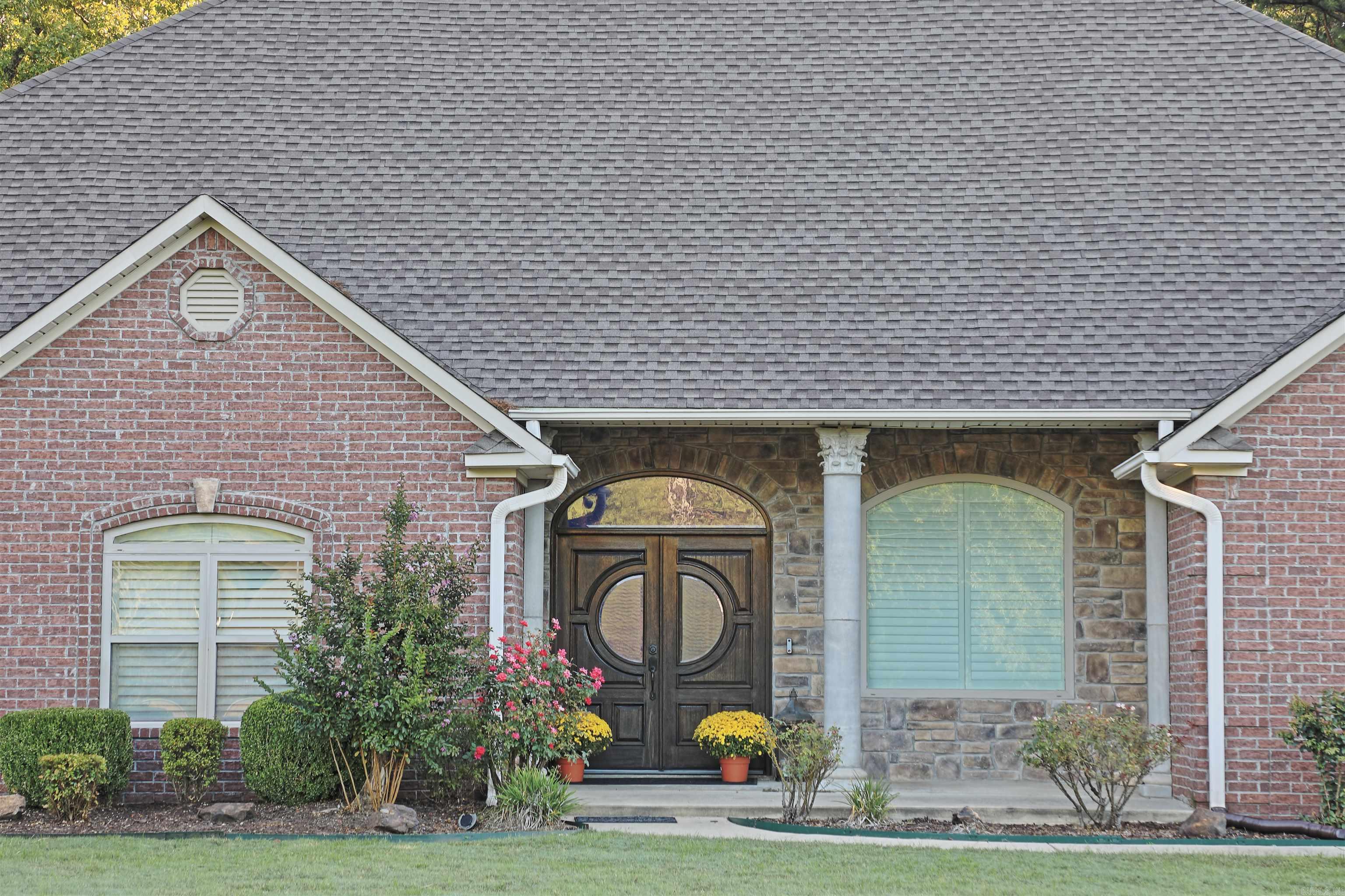 13211 DOLLARWAY RD White Hall, AR 71602