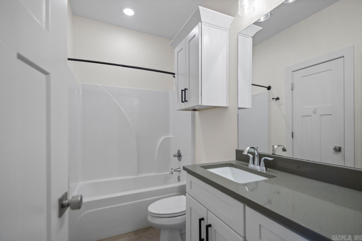 402 S Market  Benton, AR