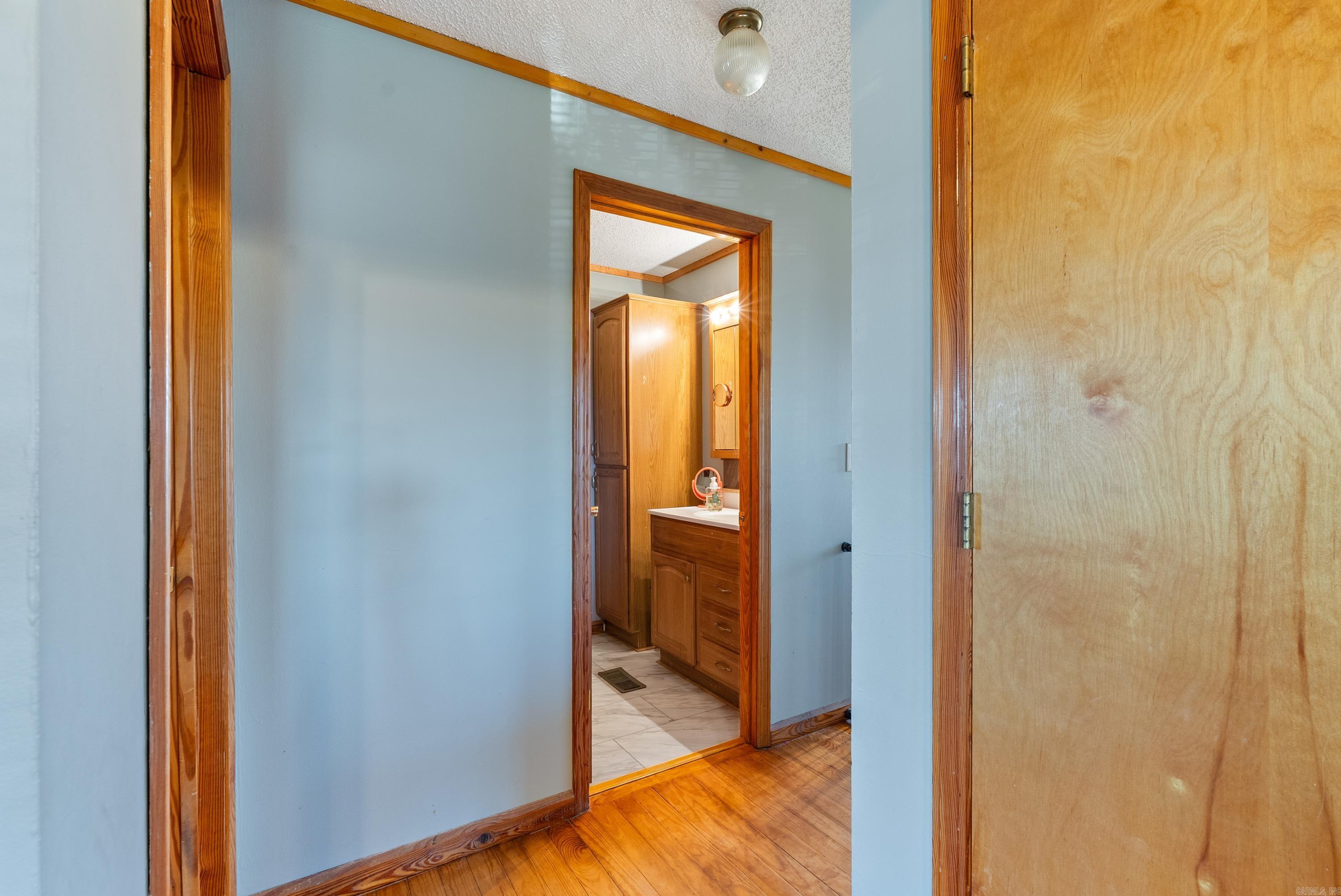 93 Mill Creek  Greenbrier, AR