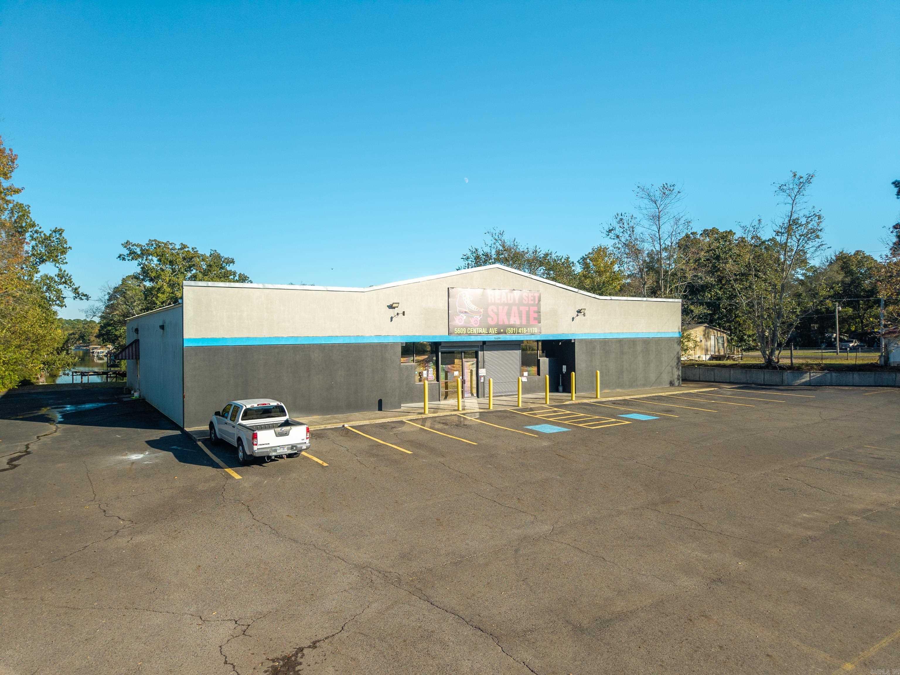 5609 & 5611 Central  Hot Springs, AR