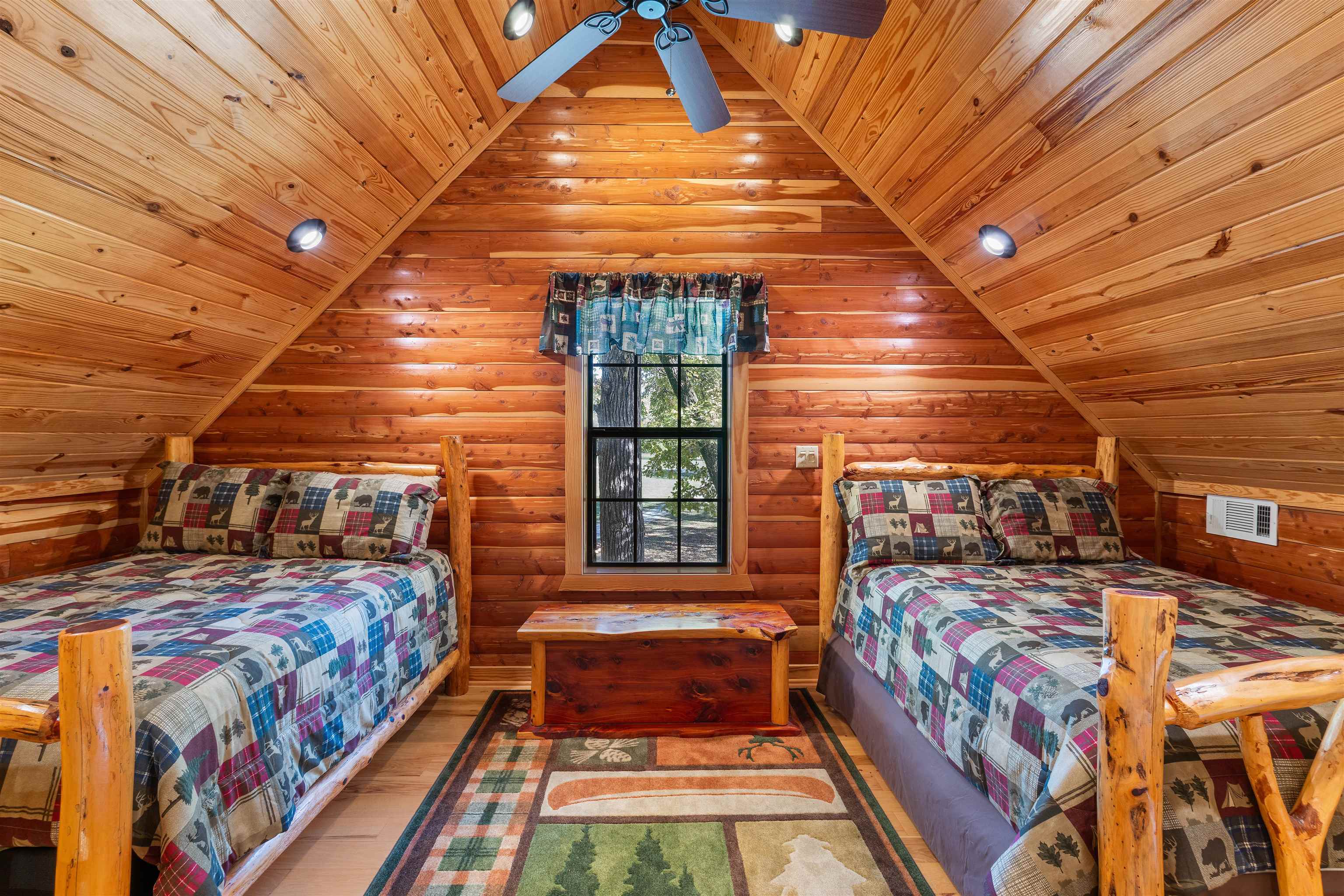 528 Blue Hole Lane  Calico Rock, AR