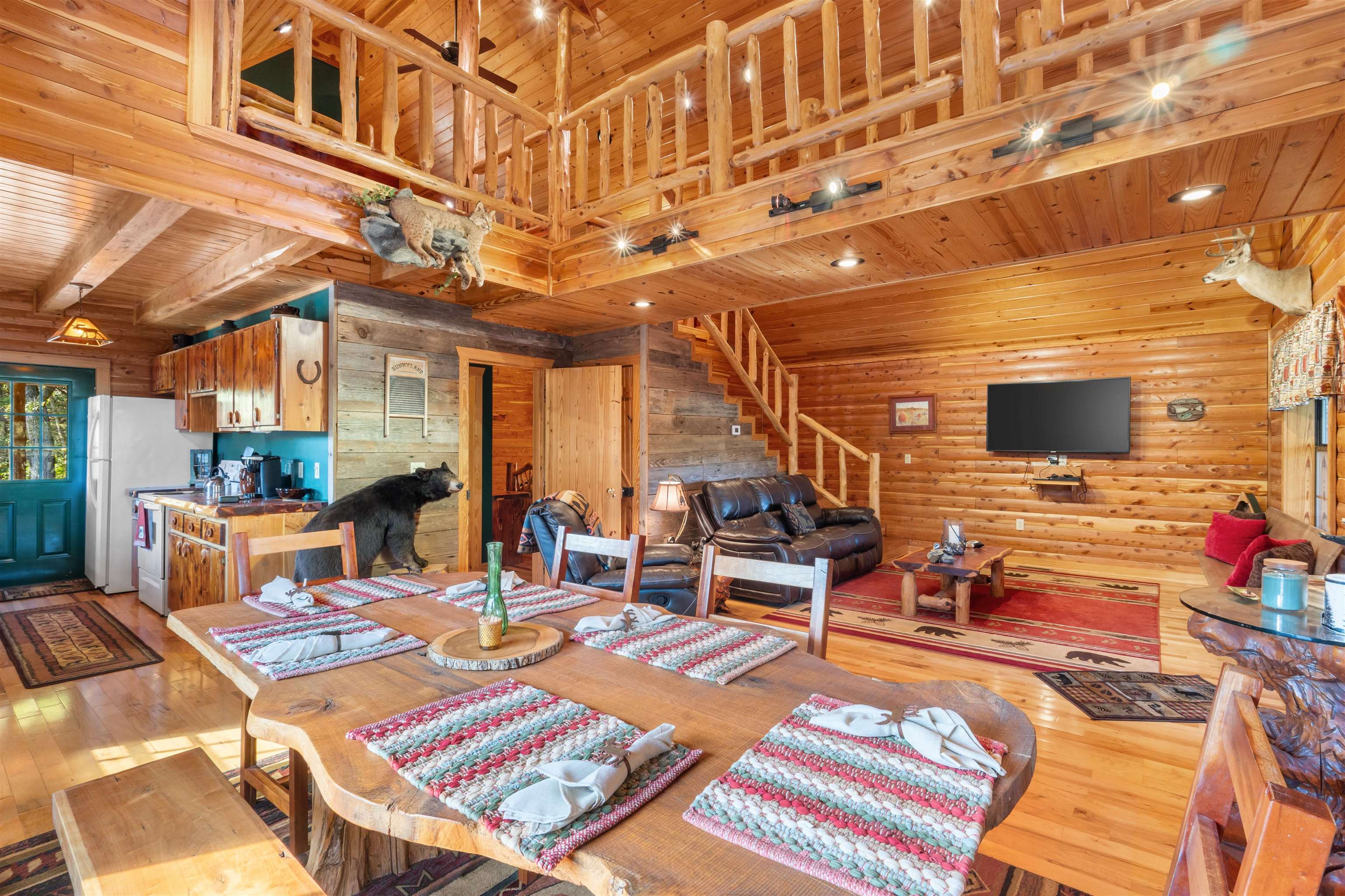 528 Blue Hole Lane  Calico Rock, AR