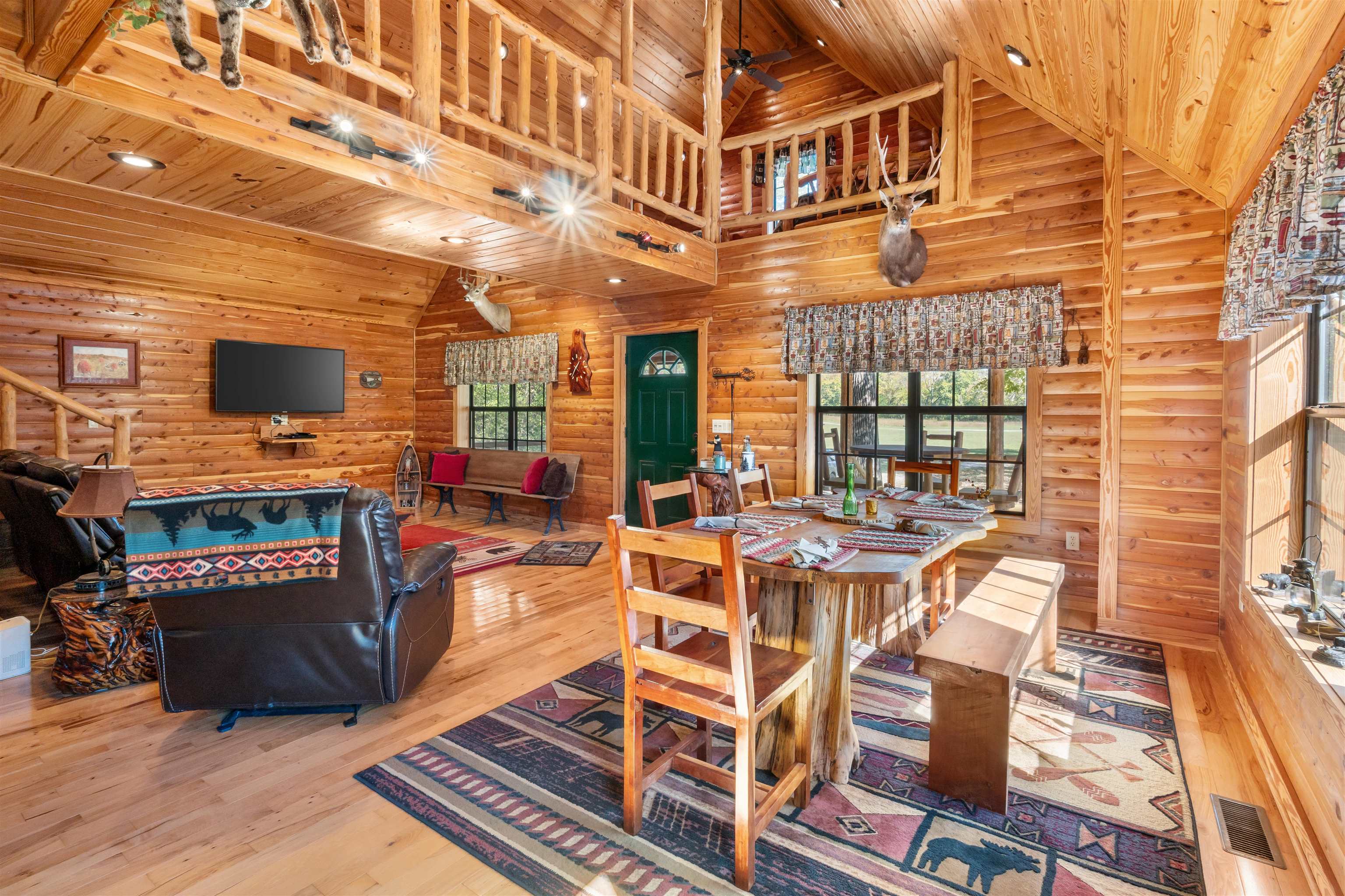 528 Blue Hole Lane  Calico Rock, AR