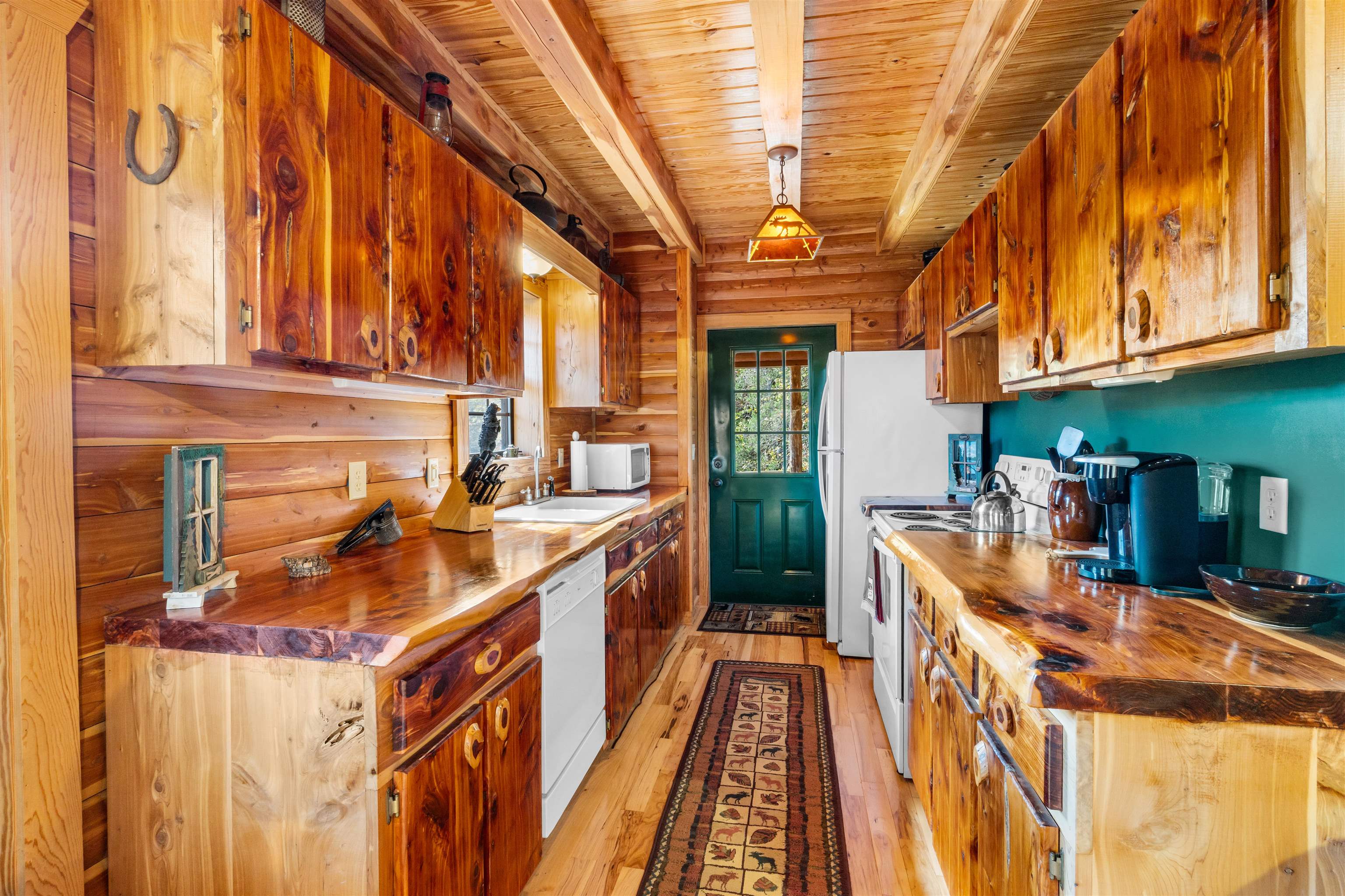 528 Blue Hole Lane  Calico Rock, AR