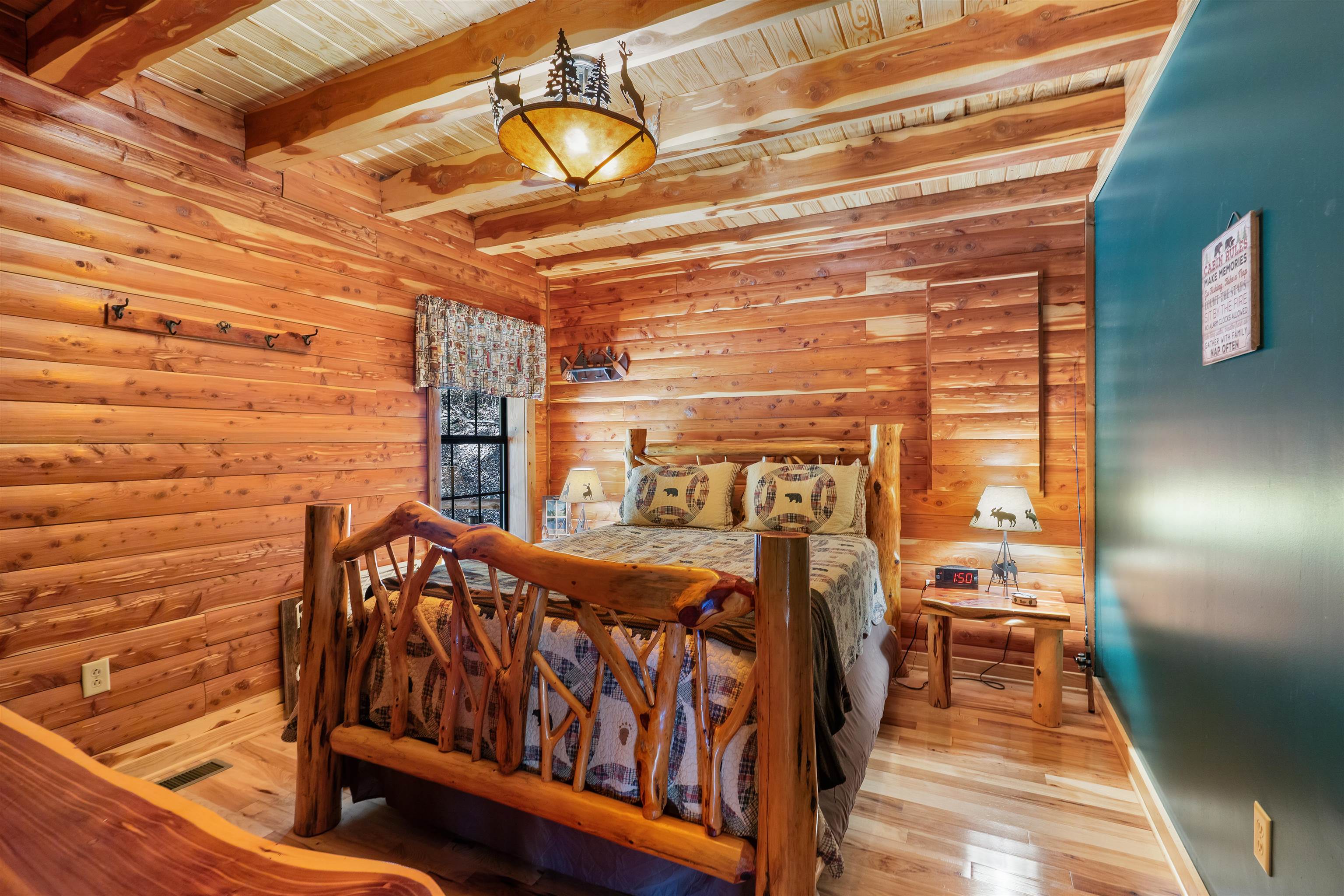 528 Blue Hole Lane  Calico Rock, AR