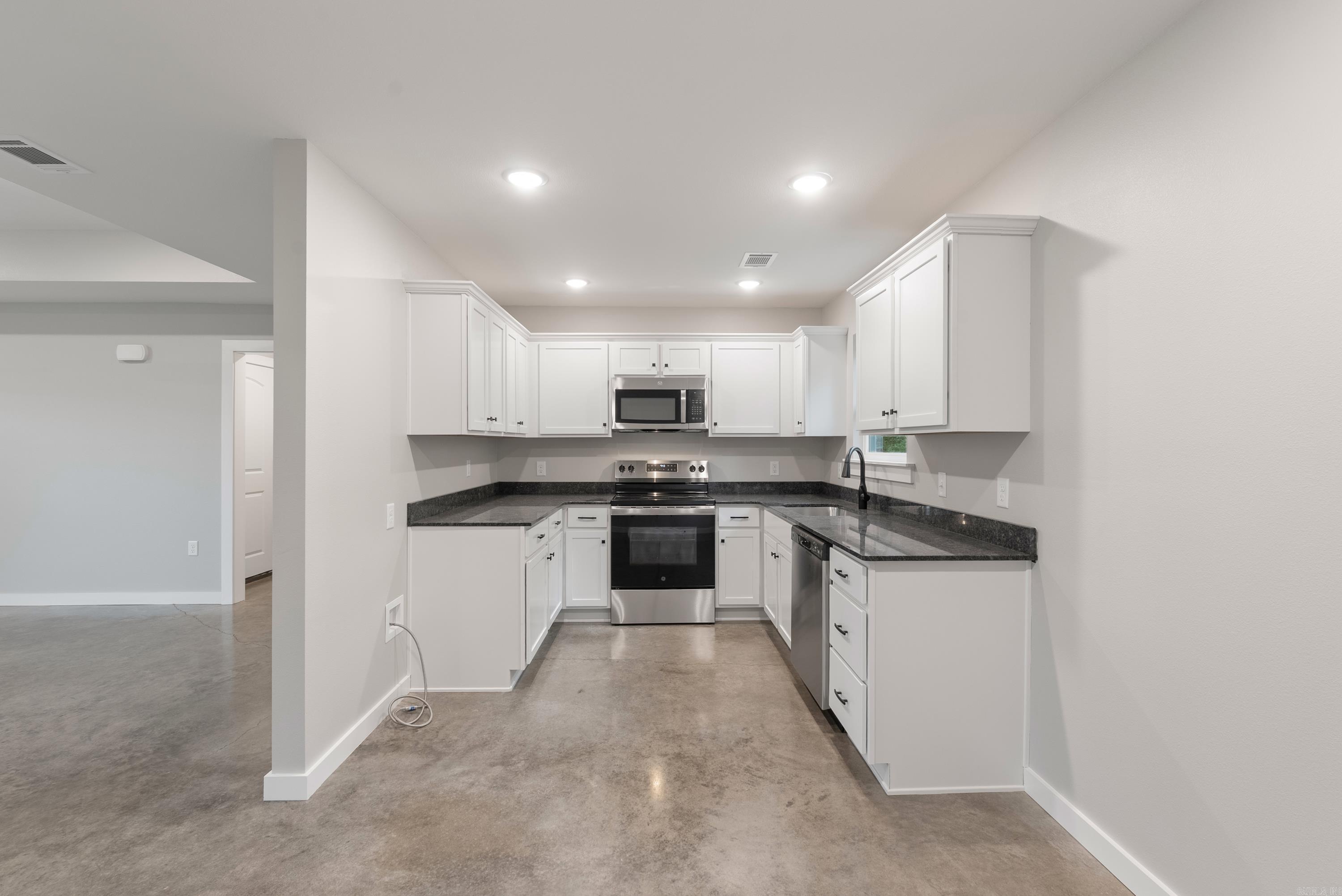 401 Parkway  Morrilton, AR