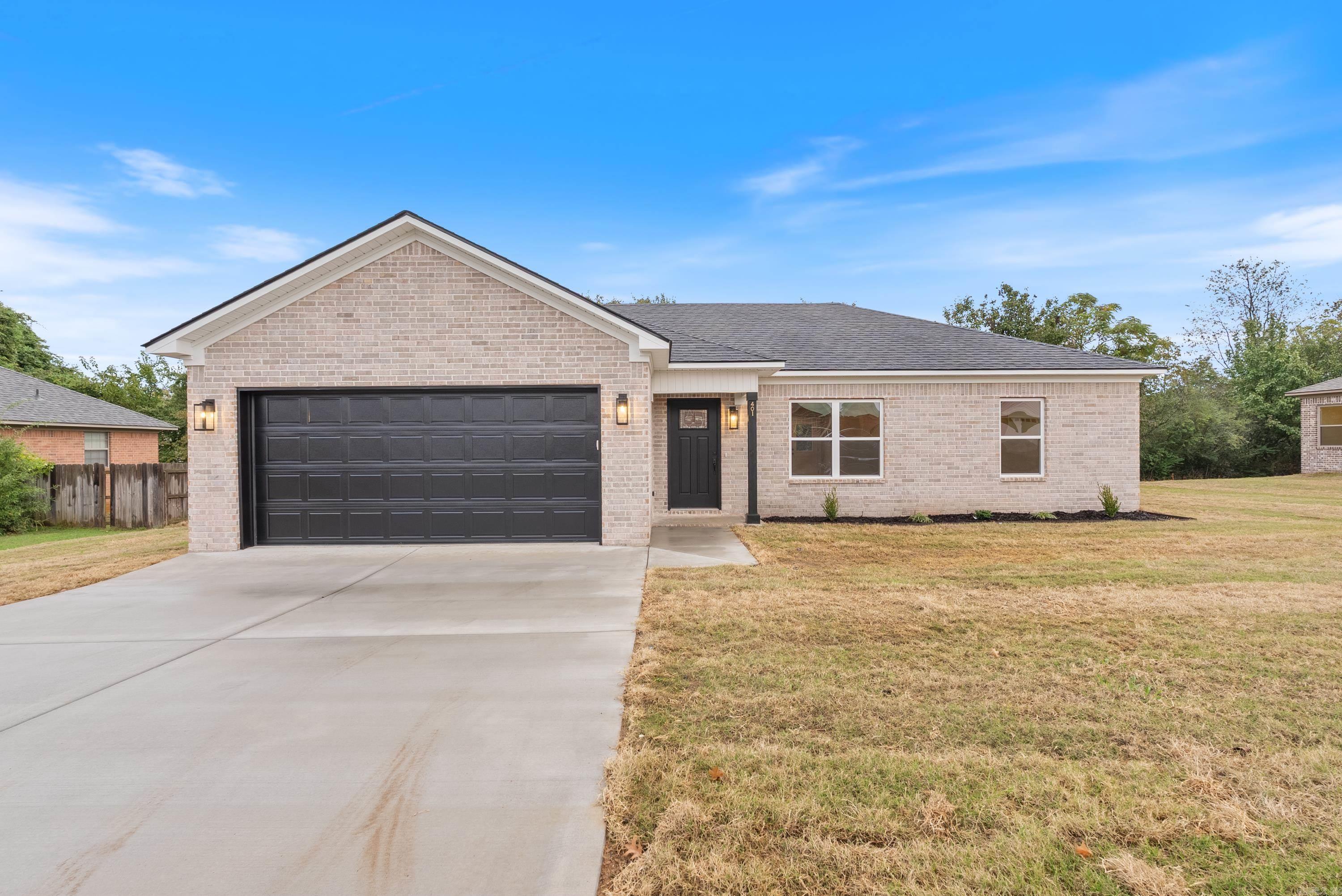 401 Parkway  Morrilton, AR