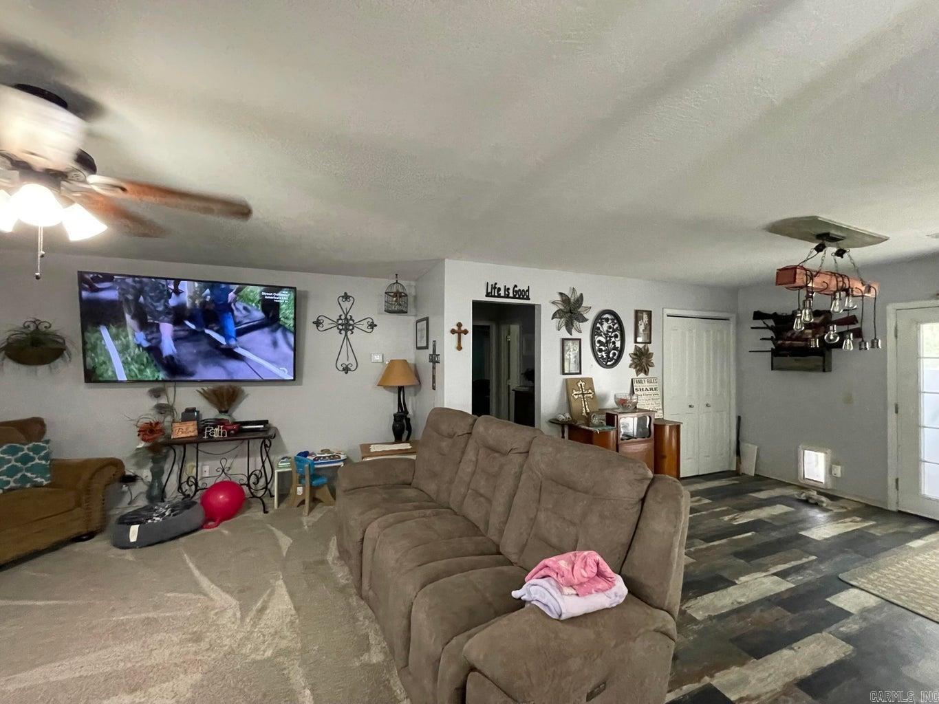 3630 Hwy 167 Ash Flat, AR 72513