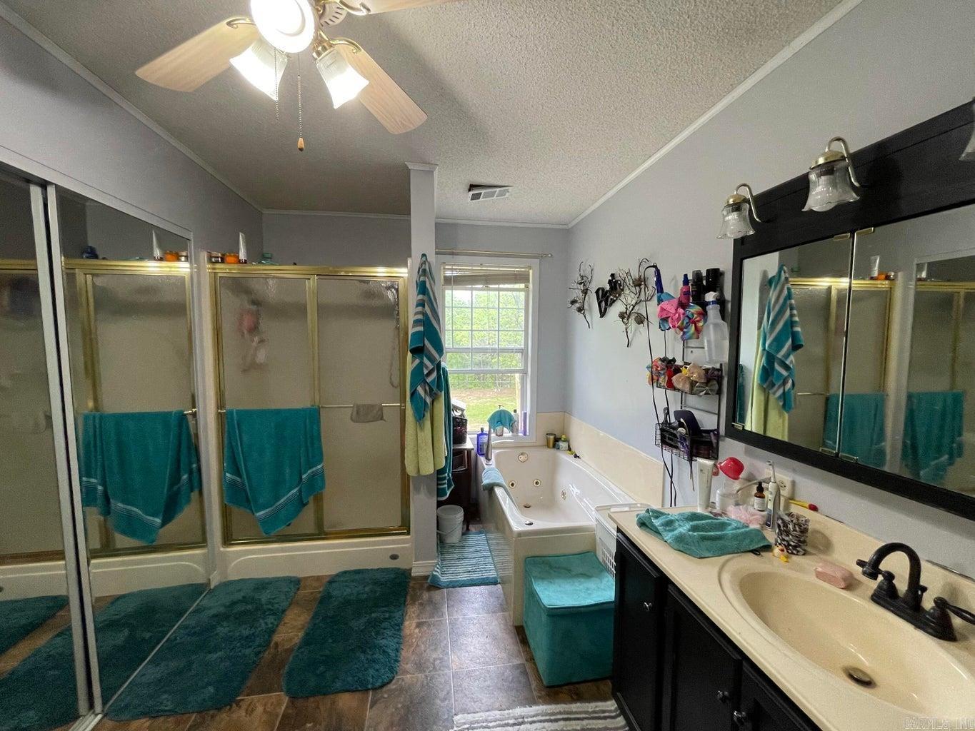 3630 Hwy 167 Ash Flat, AR 72513