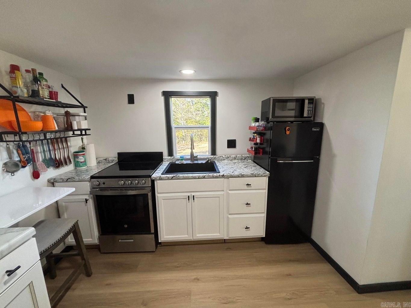 35 White Oak  Pleasant Plains, AR