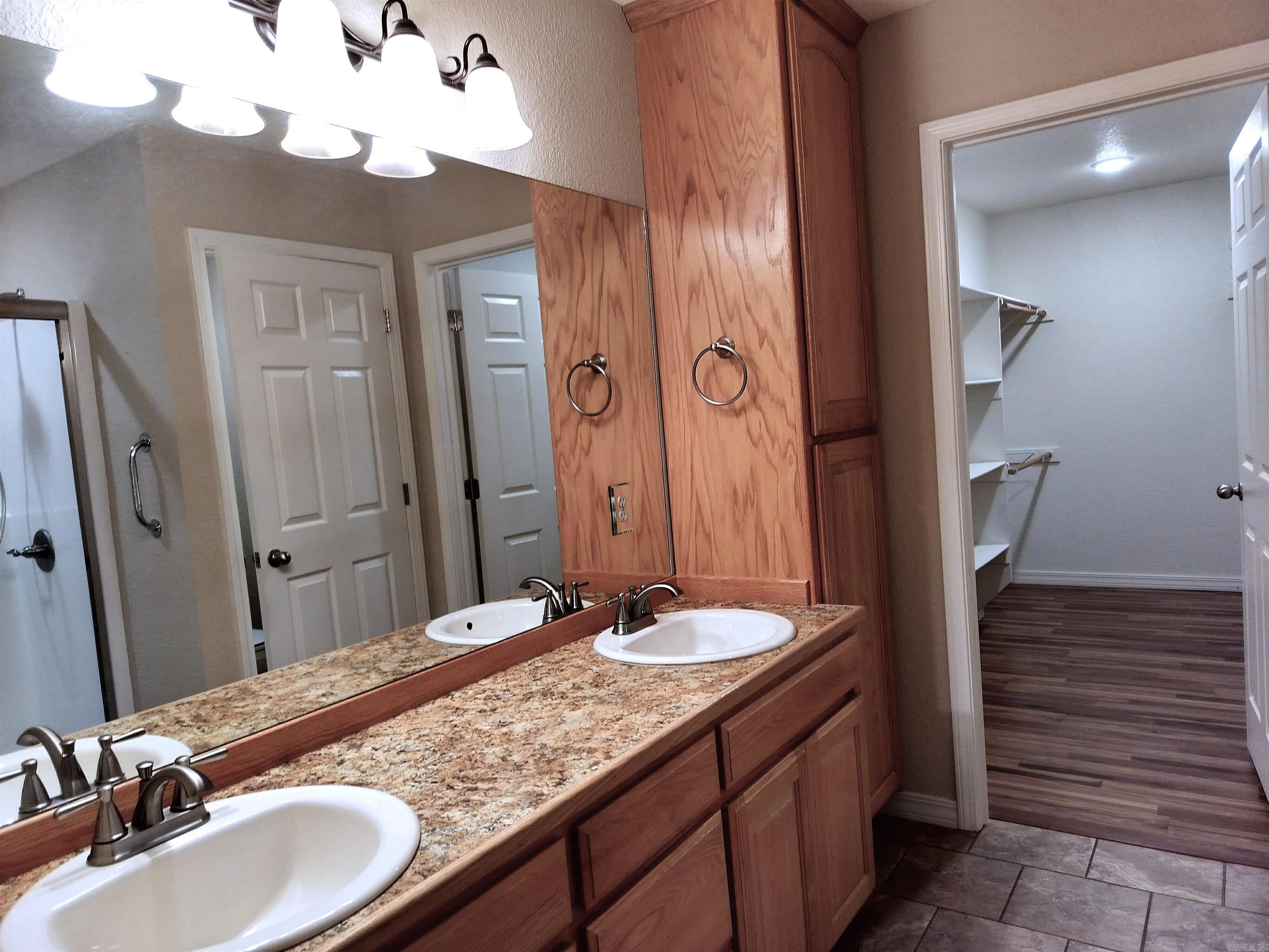 112 PeachTree  Clarksville, AR