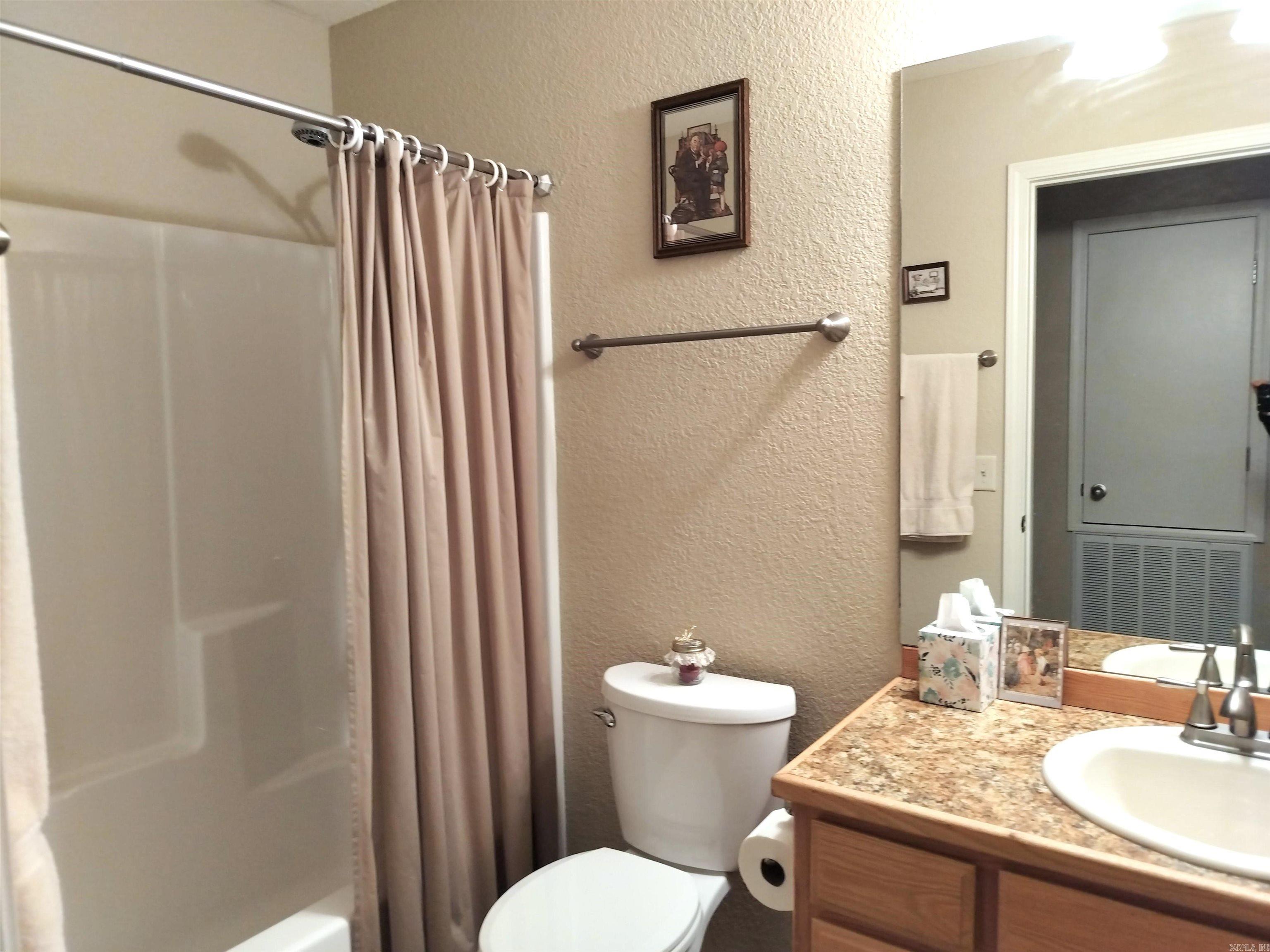 112 PeachTree  Clarksville, AR