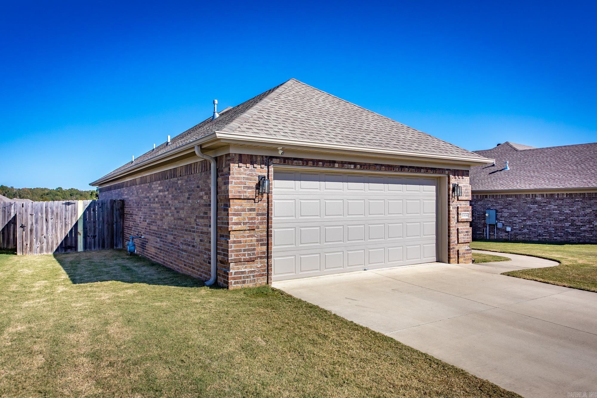 1008 Parham Drive Jacksonville, AR 72076