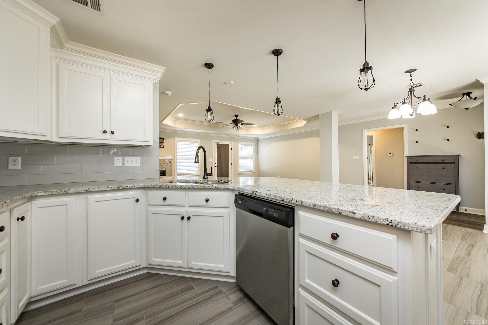 1008 Parham Drive Jacksonville, AR 72076