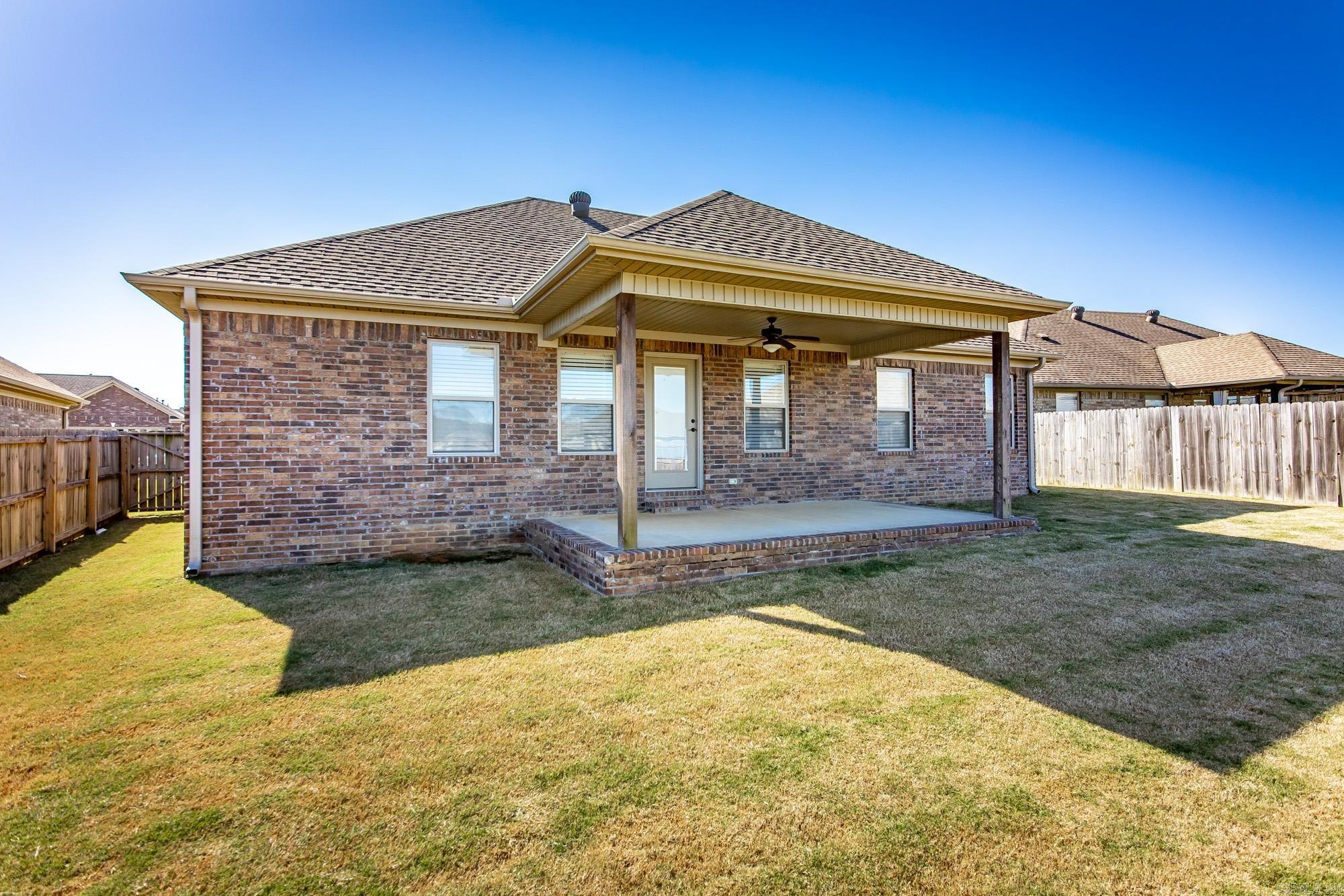 1008 Parham Drive Jacksonville, AR 72076