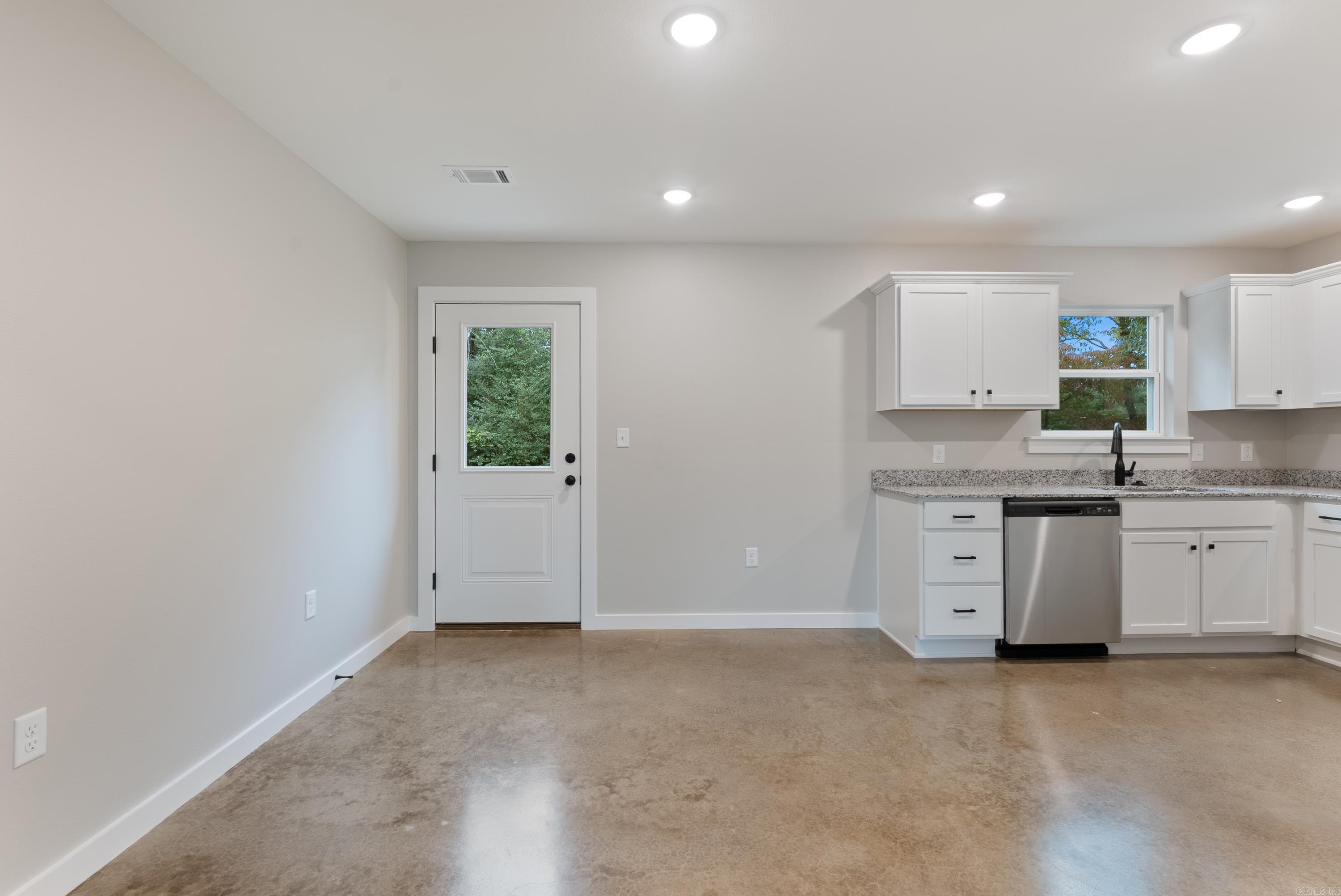 303 Parkway  Morrilton, AR