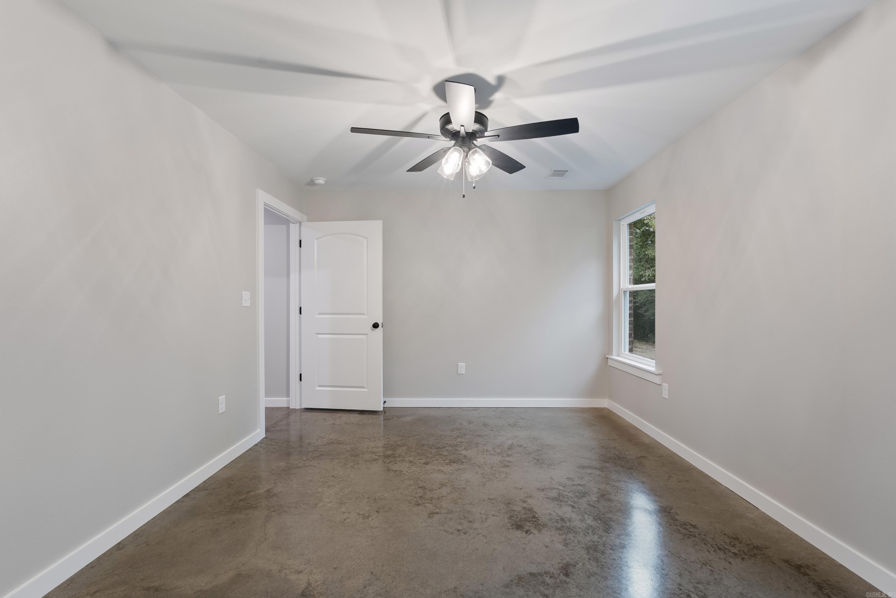 303 Parkway  Morrilton, AR