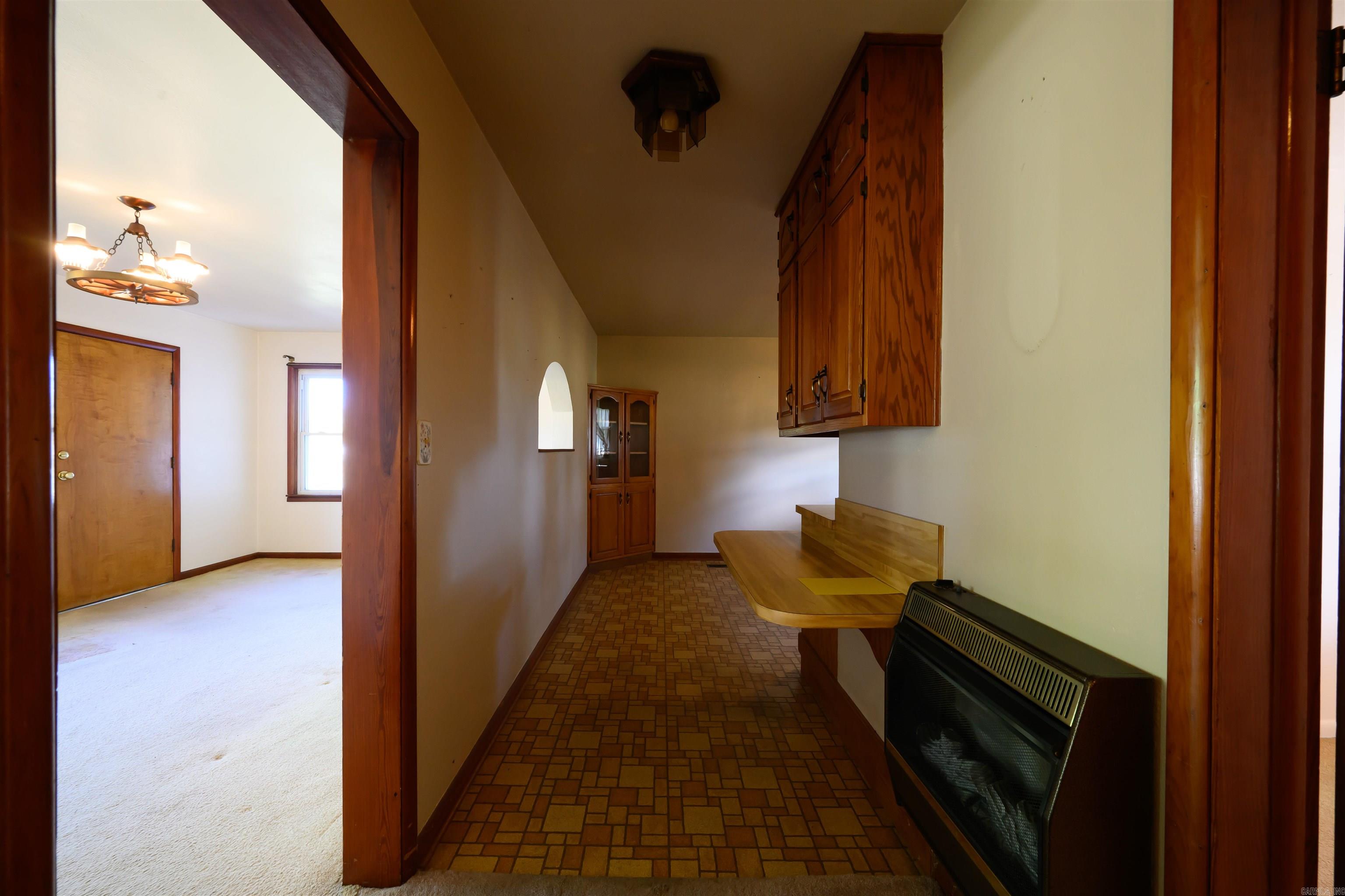 515 E Center  Cave City, AR