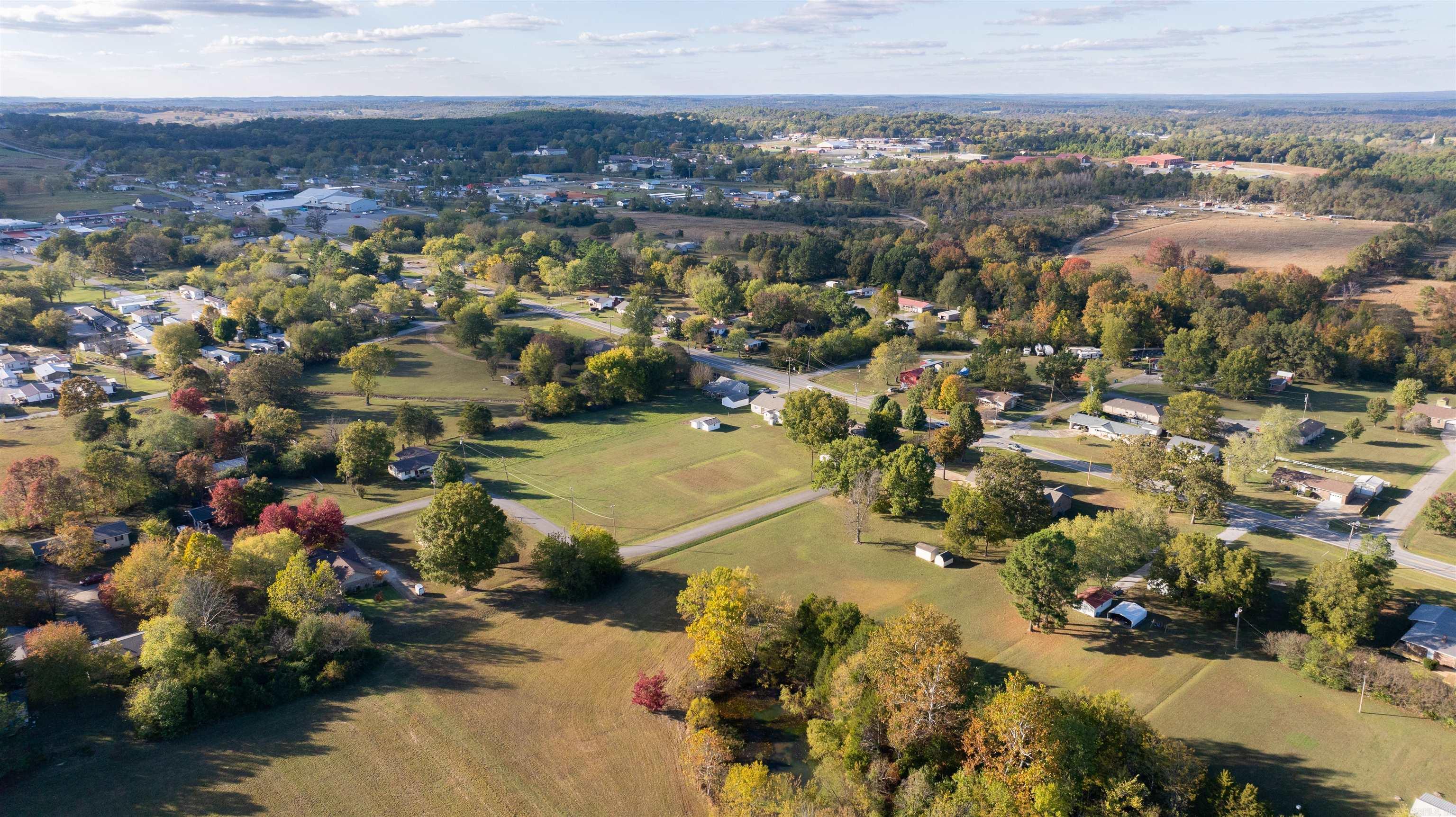 515 E Center  Cave City, AR