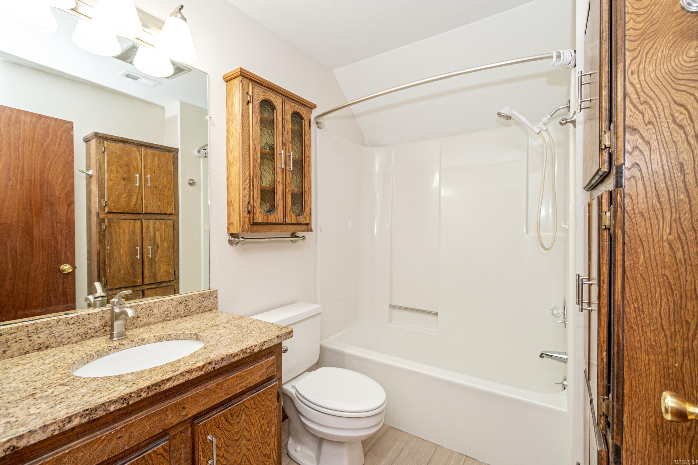 1330 Hickman Road Camden, AR 71701