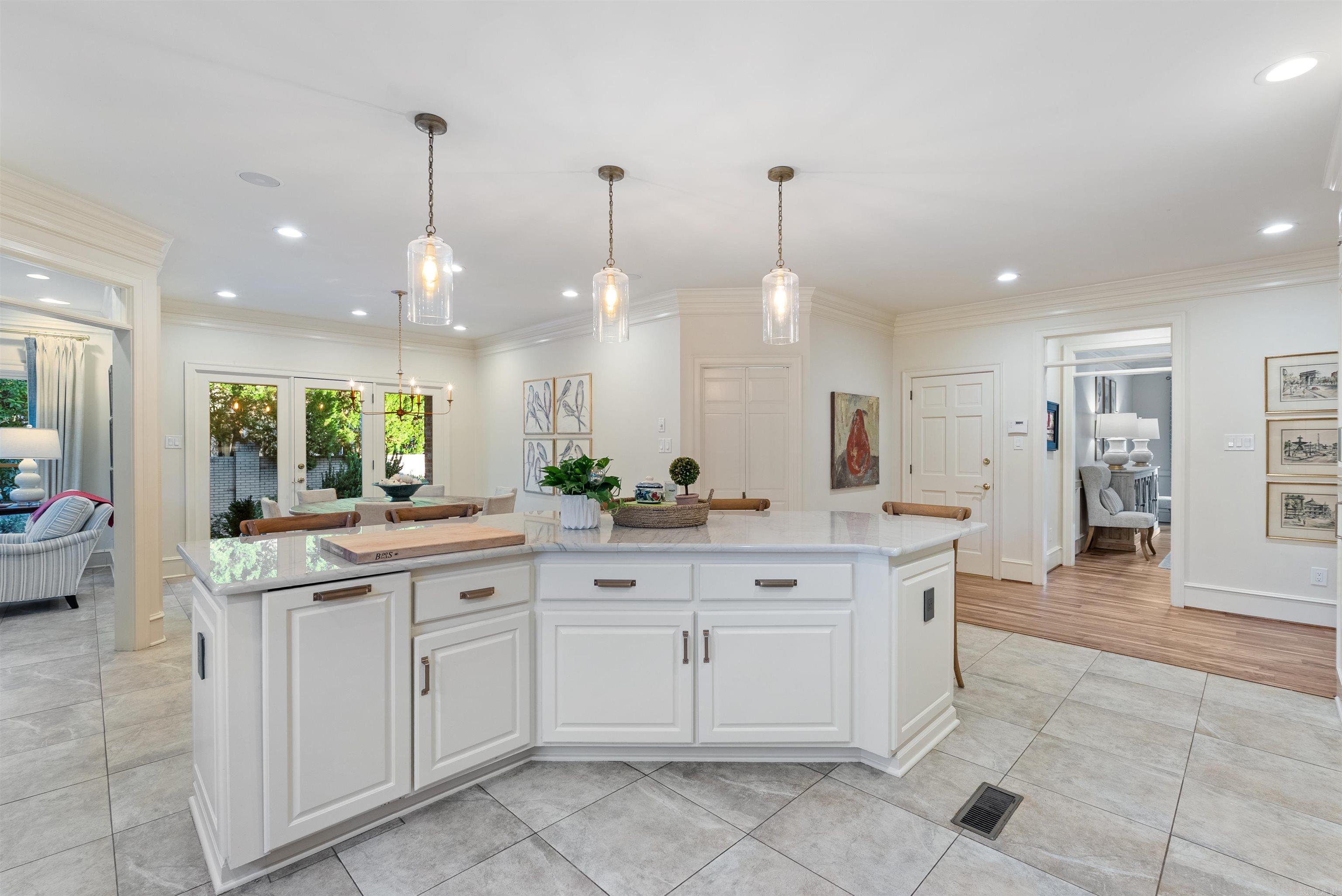 16 Hickory Creek  Little Rock, AR