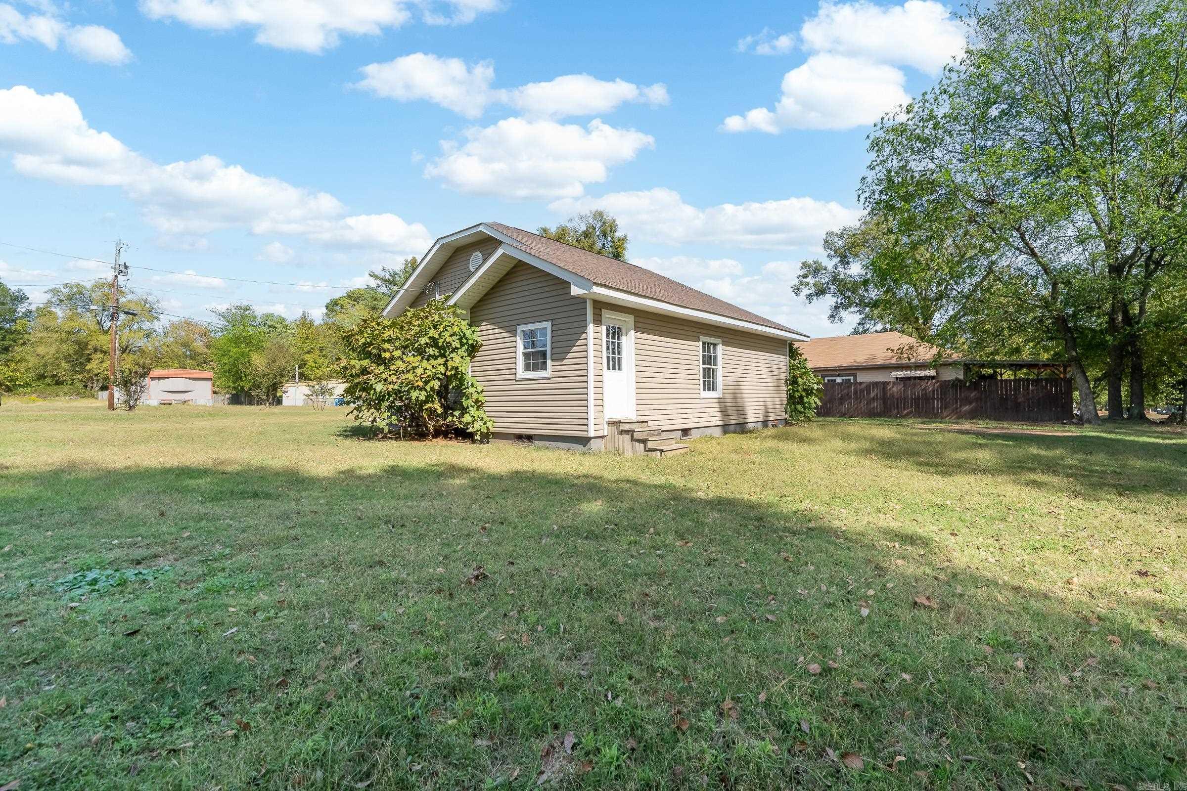 404 Mercer St Street Horatio, AR 71842