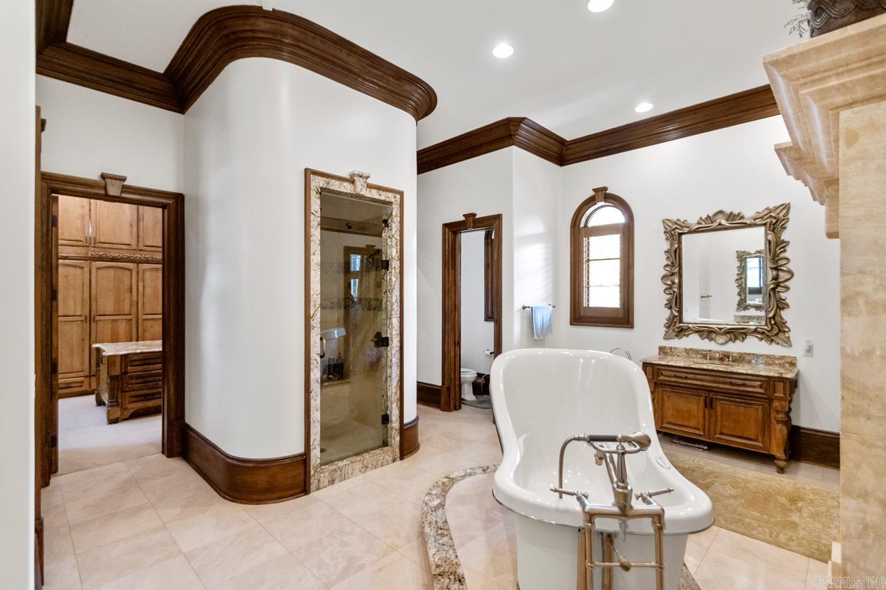 10 Valley Crest Ct Little Rock, AR 72223