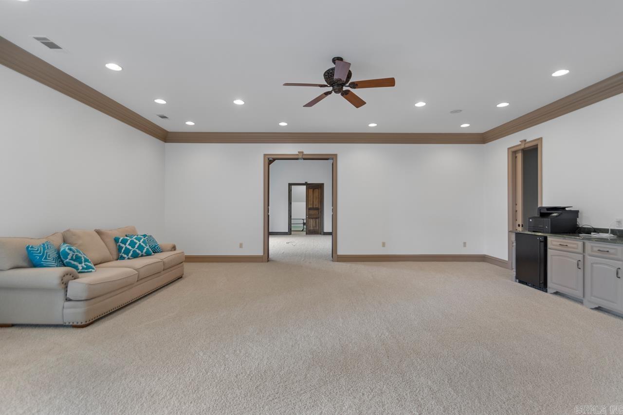 10 Valley Crest Ct Little Rock, AR 72223