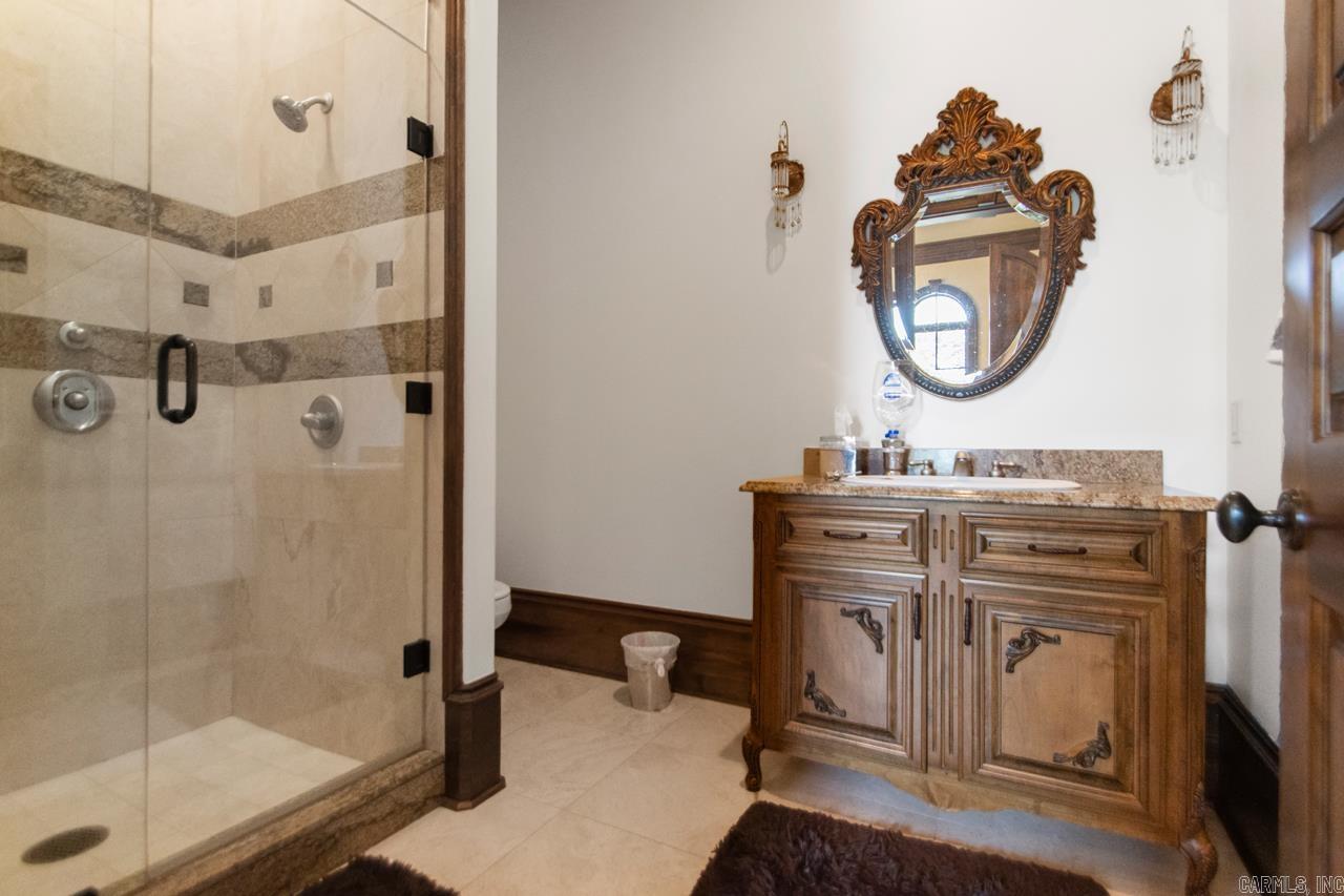 10 Valley Crest Ct Little Rock, AR 72223