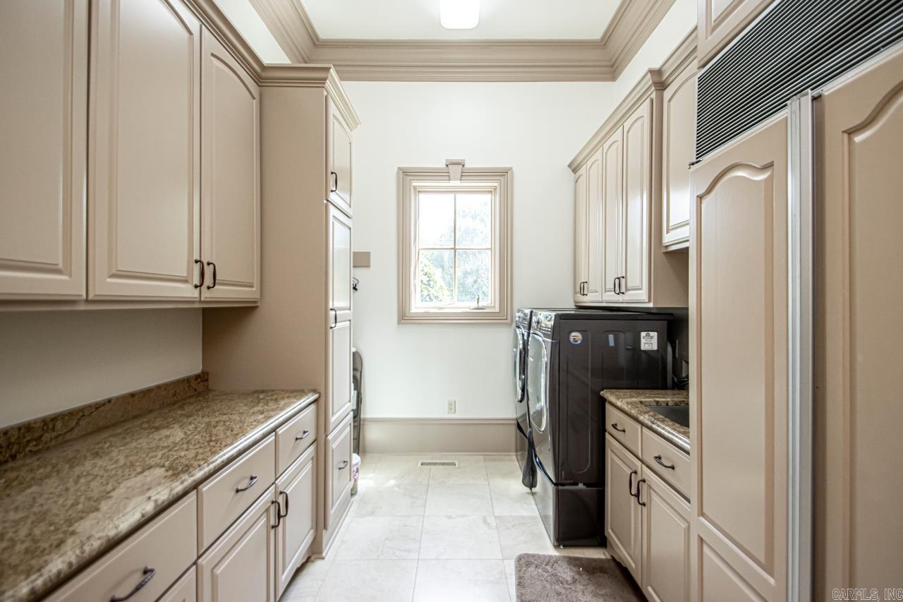 10 Valley Crest Ct Little Rock, AR 72223