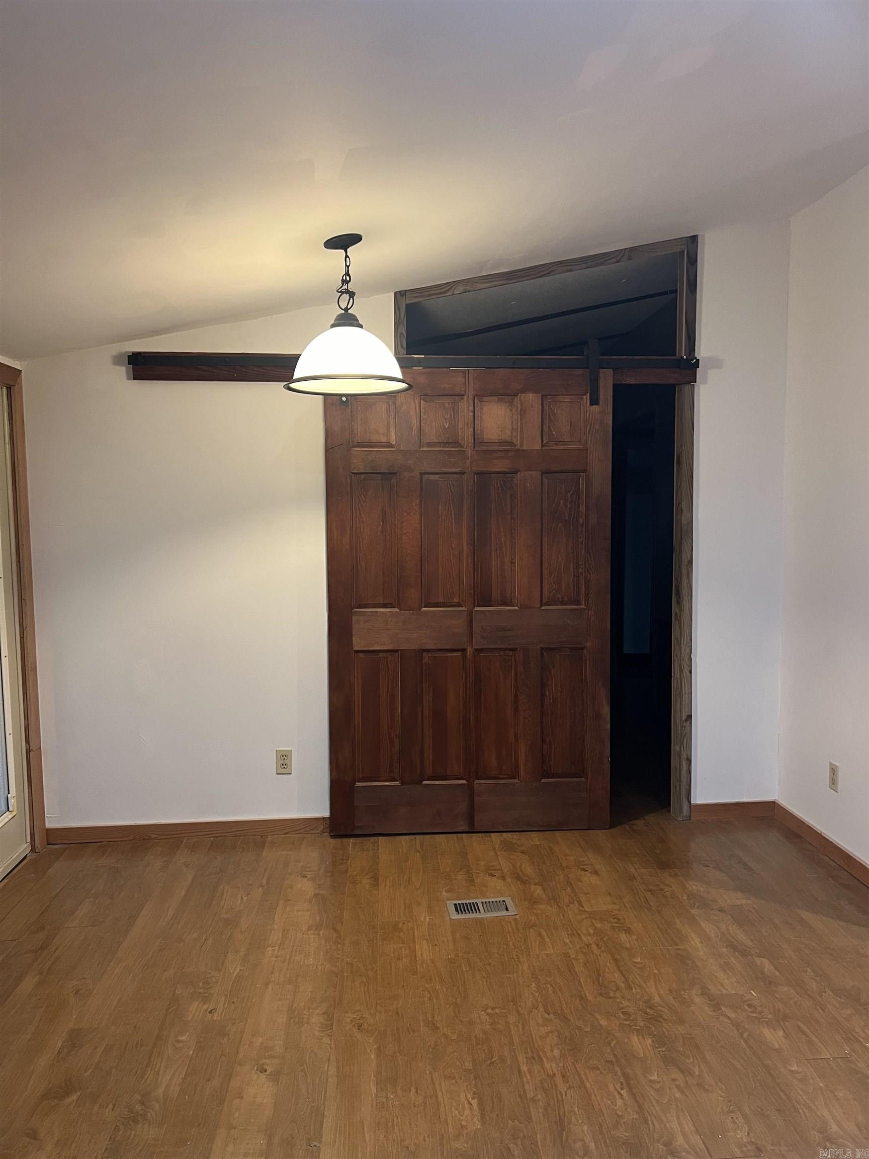 1770 Old Hickory  Shirley, AR