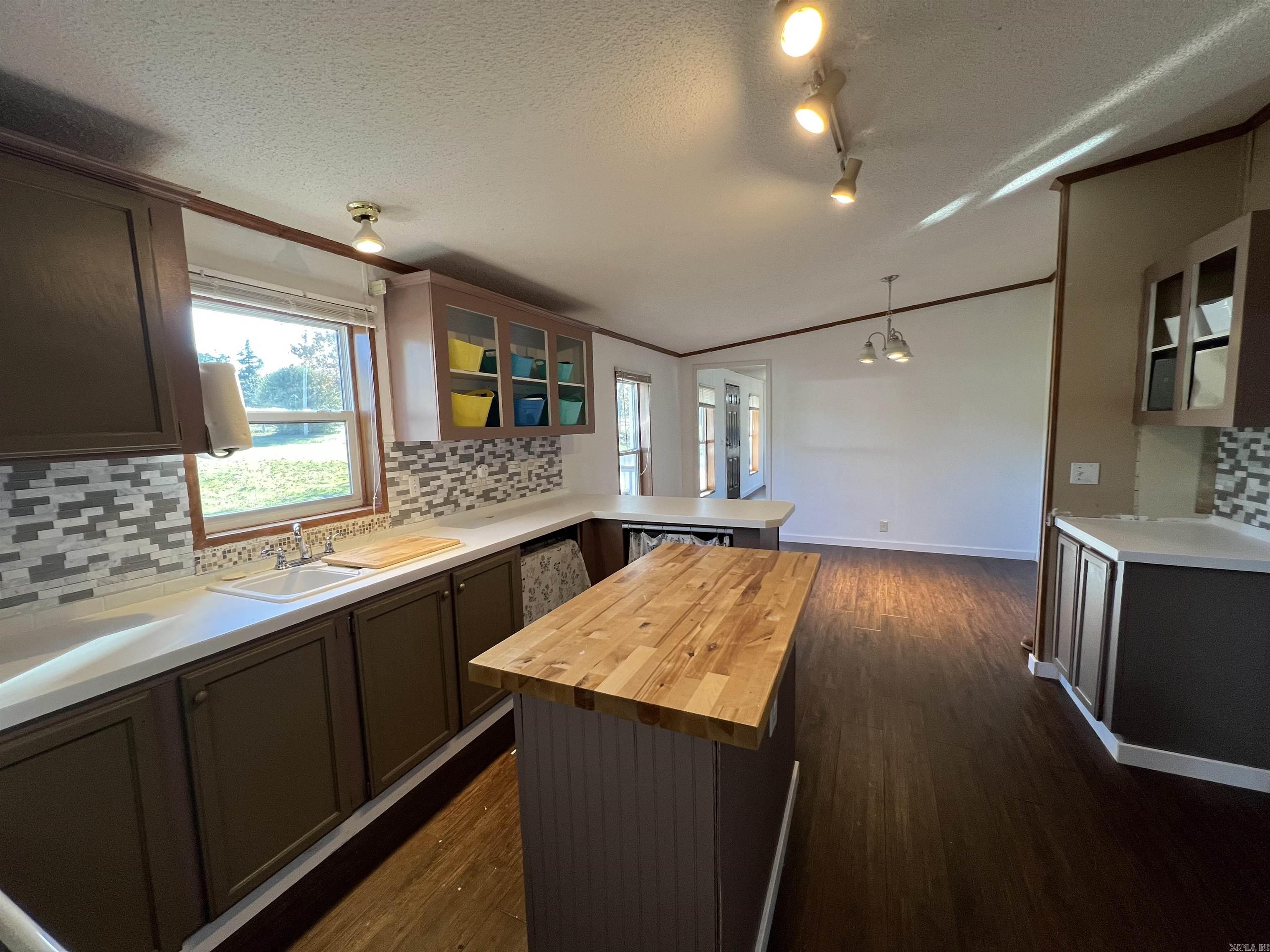 148 Johnston  Searcy, AR