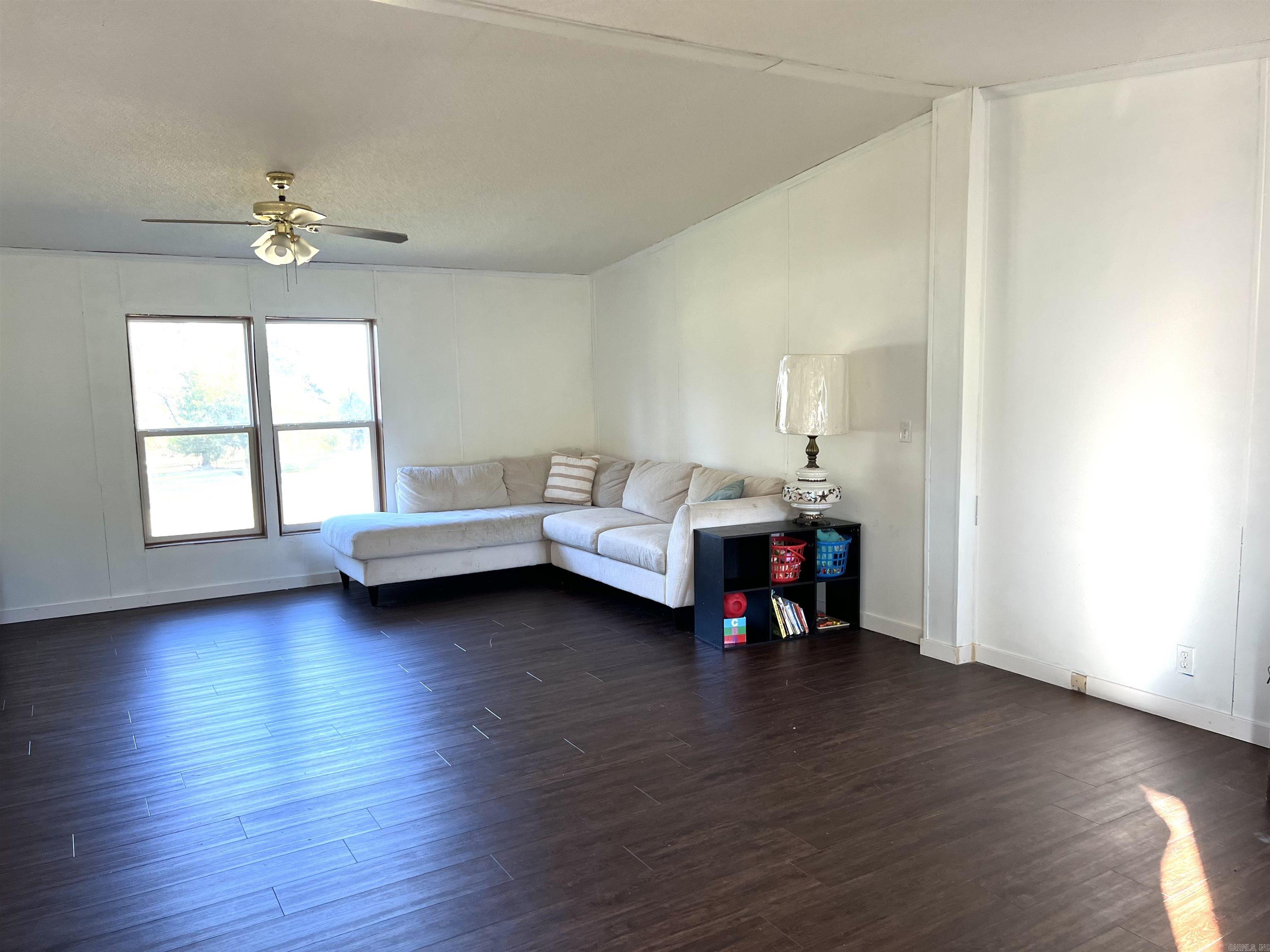 148 Johnston  Searcy, AR