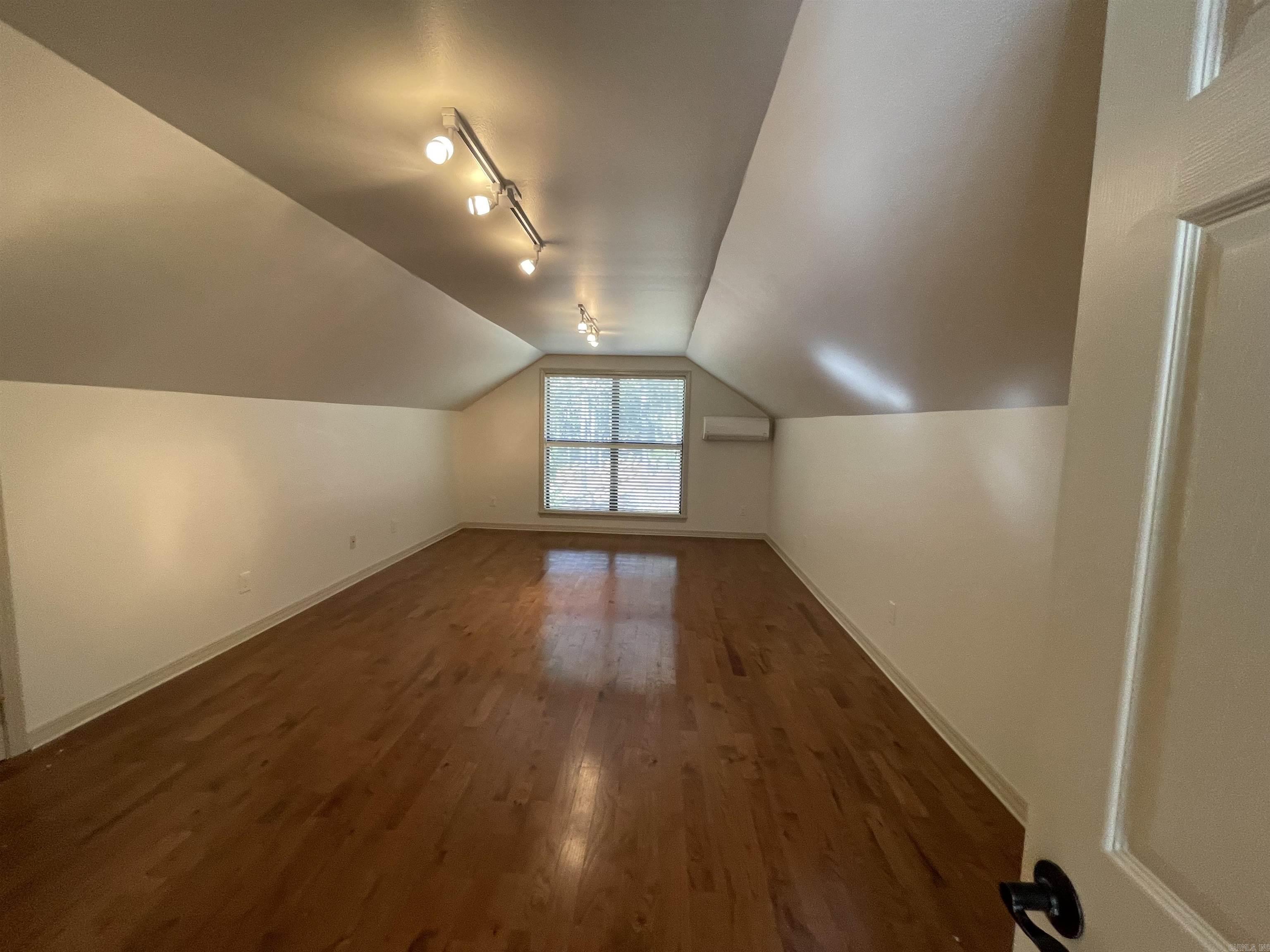 106 Danial Drive Fairfield Bay, AR 72044