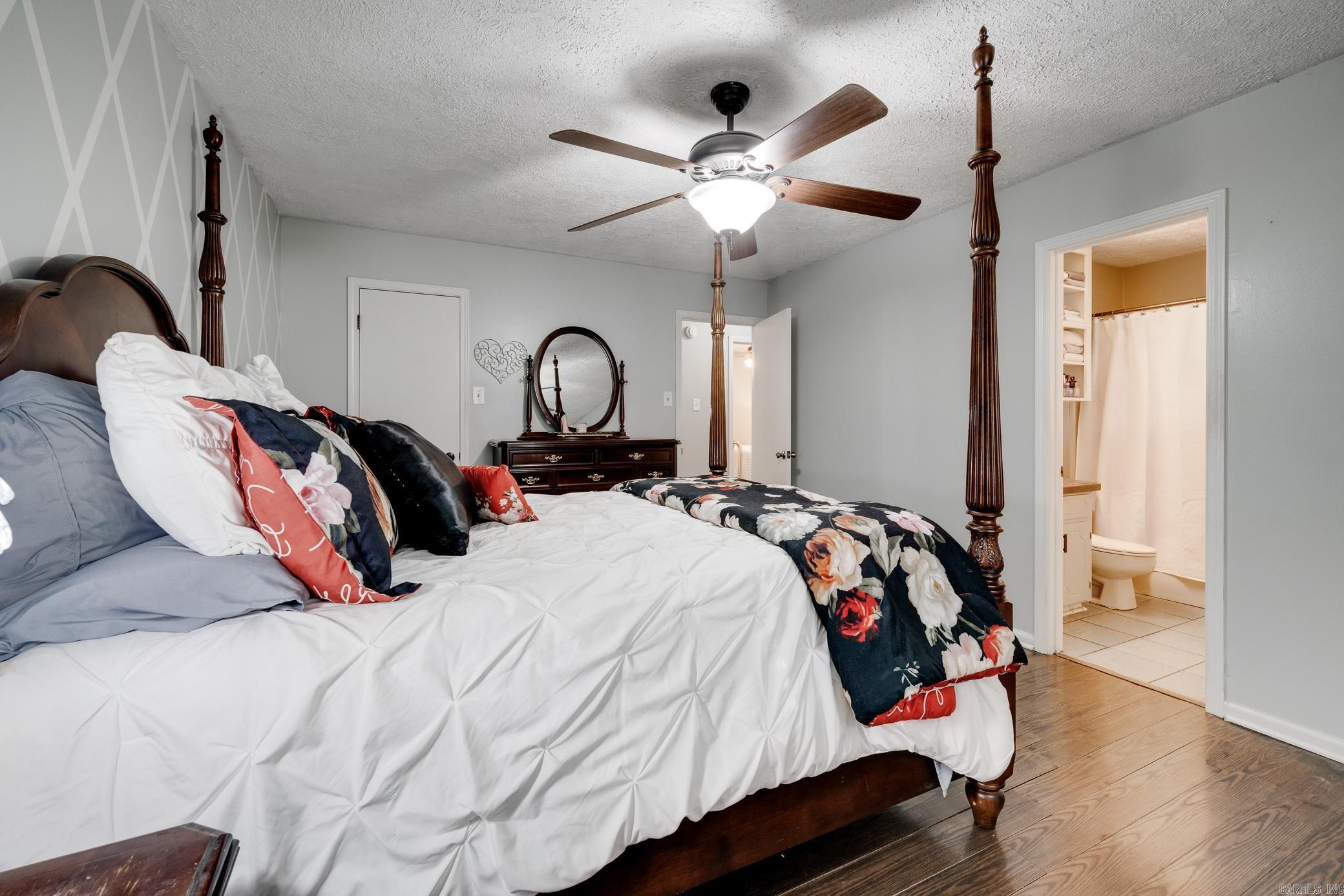 9 Foxmoor Circle  Conway, AR