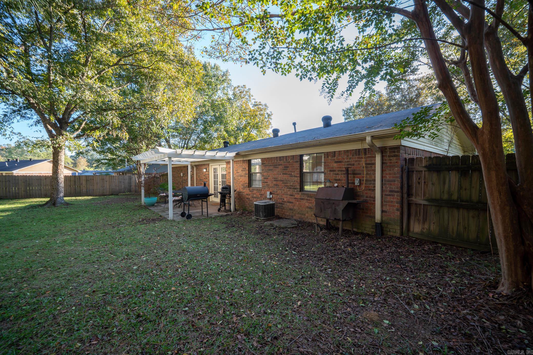 9 Foxmoor Circle  Conway, AR