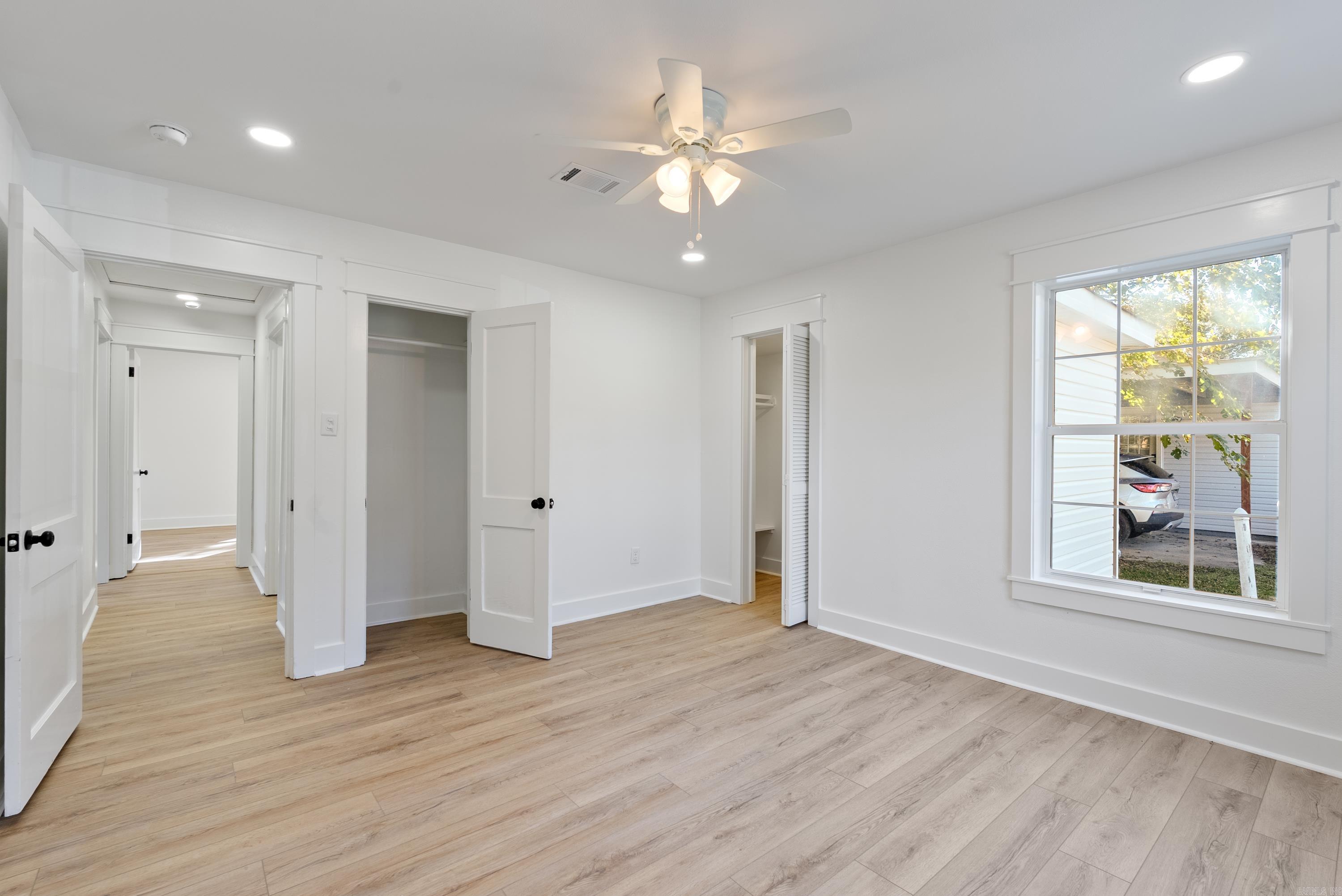 1069 Donaghey  Conway, AR