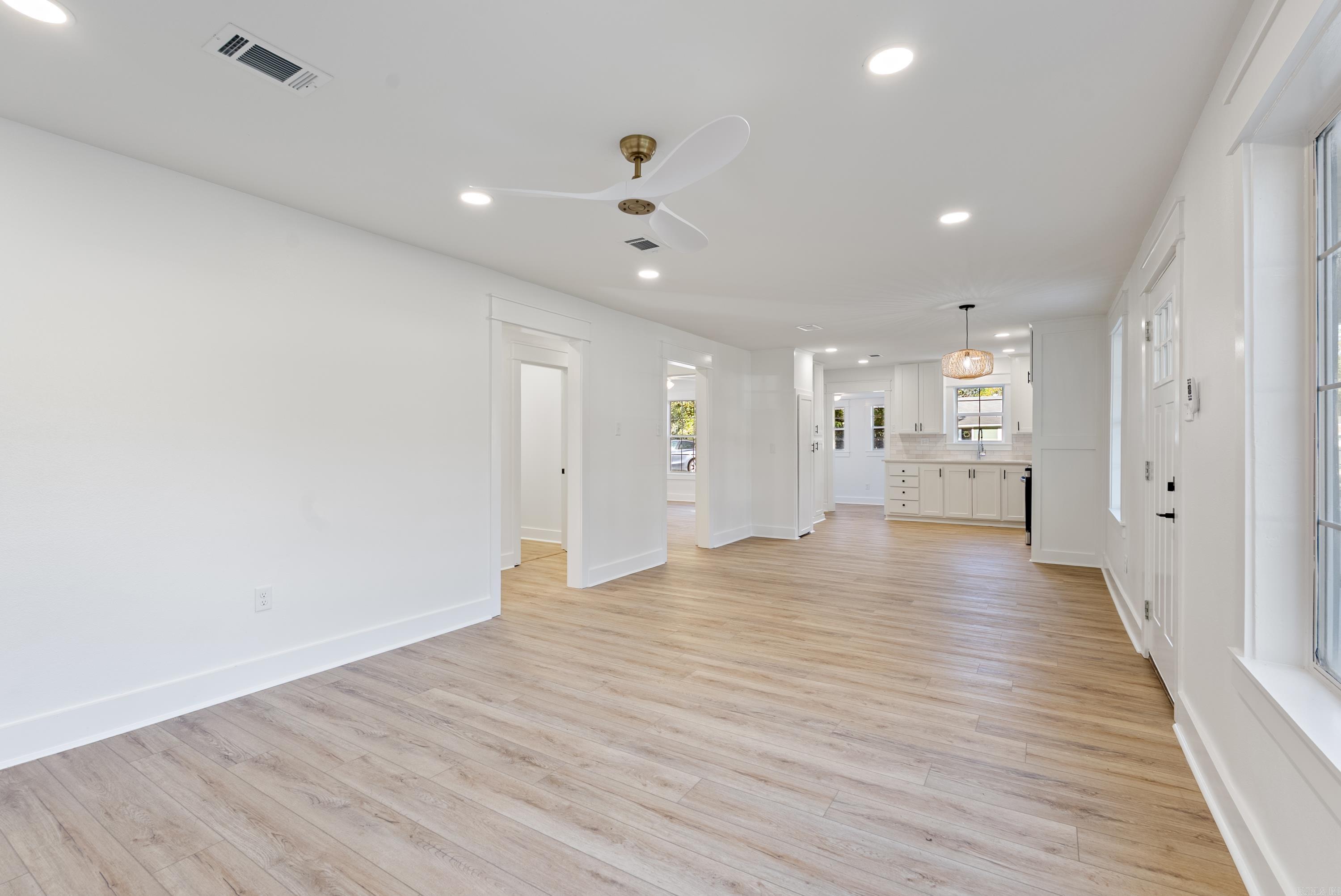 1069 Donaghey  Conway, AR